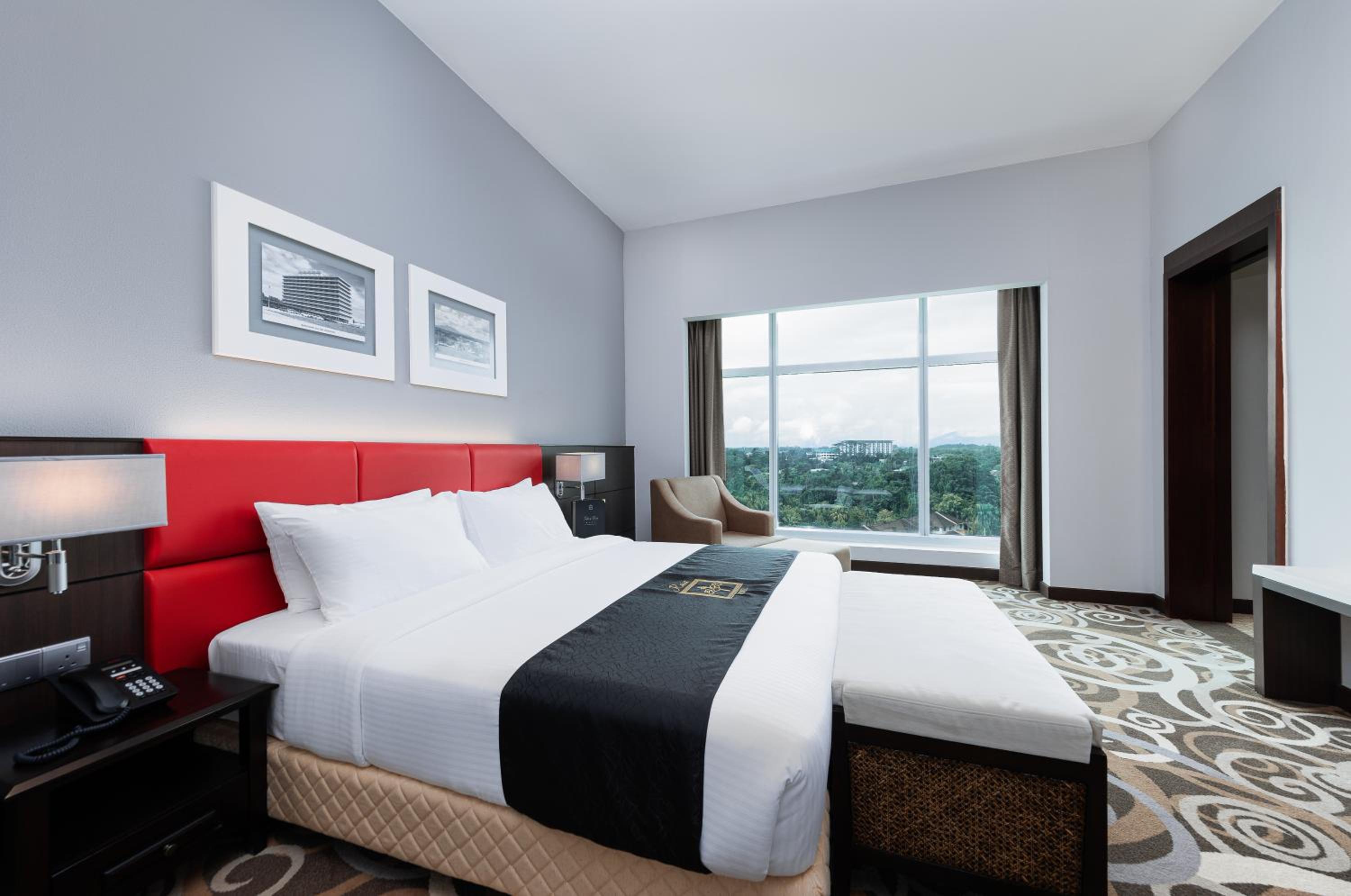 Family Suite - Photo 8