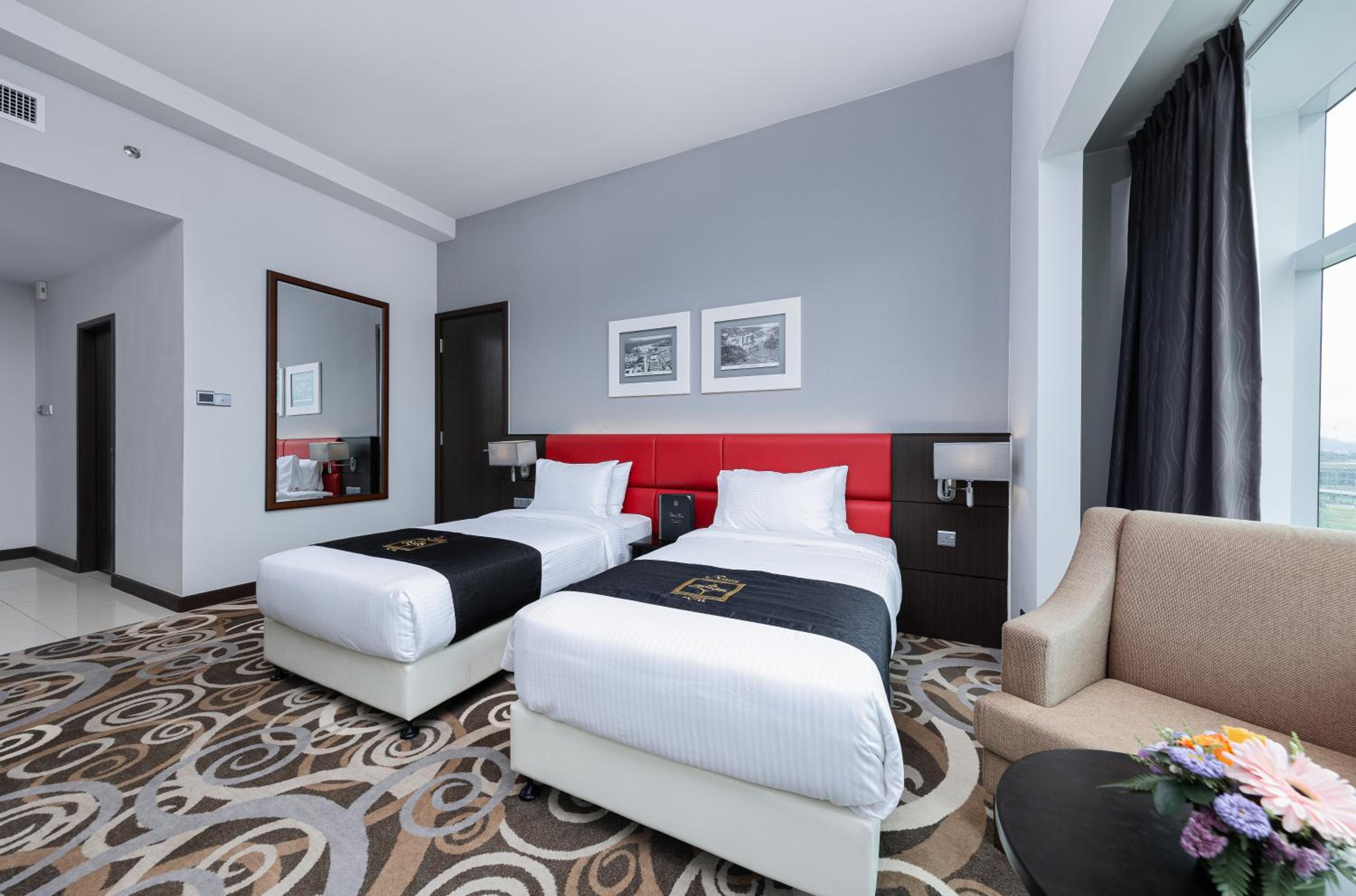 Superior Twin Room - Photo 4
