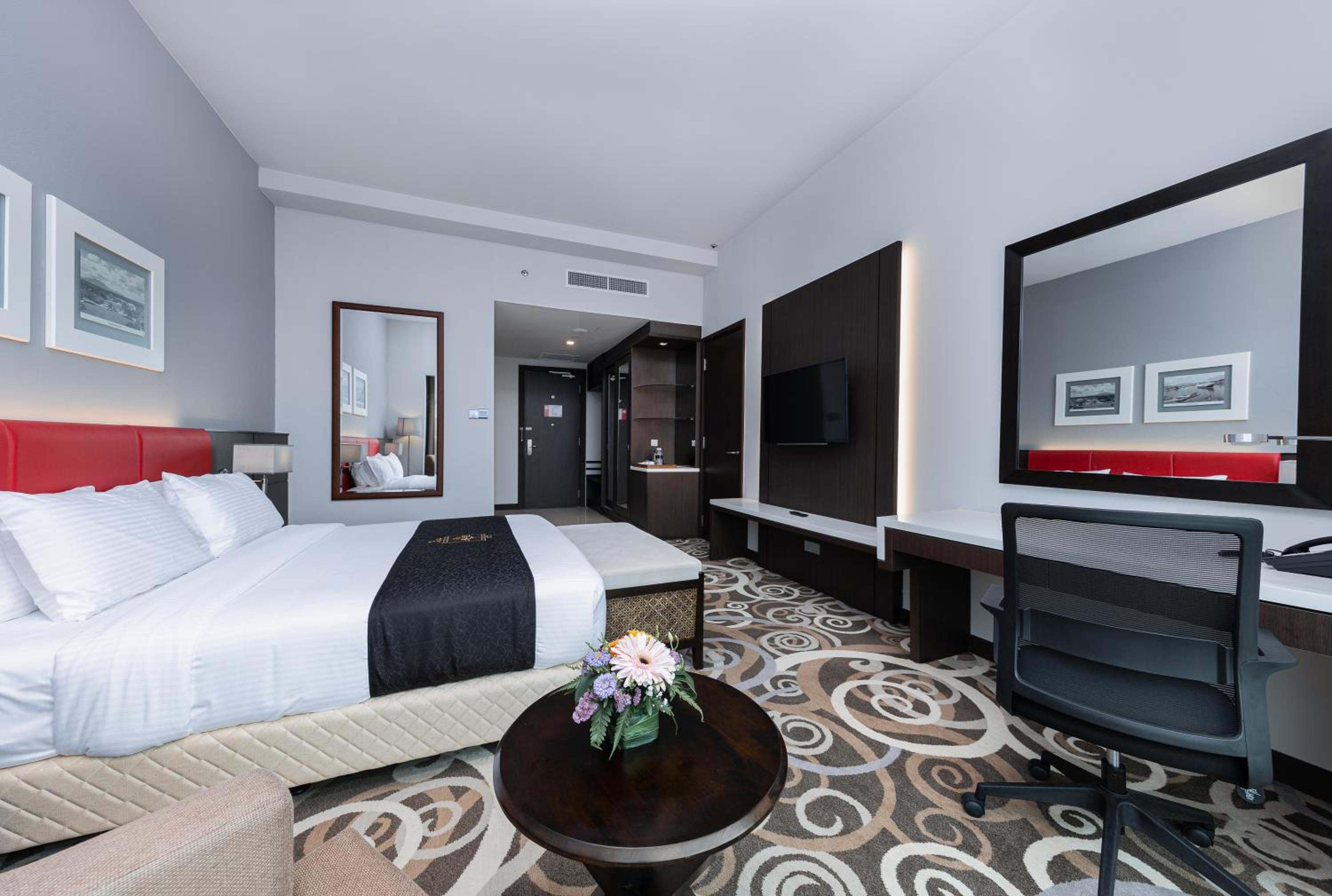 Family Suite - Photo 10