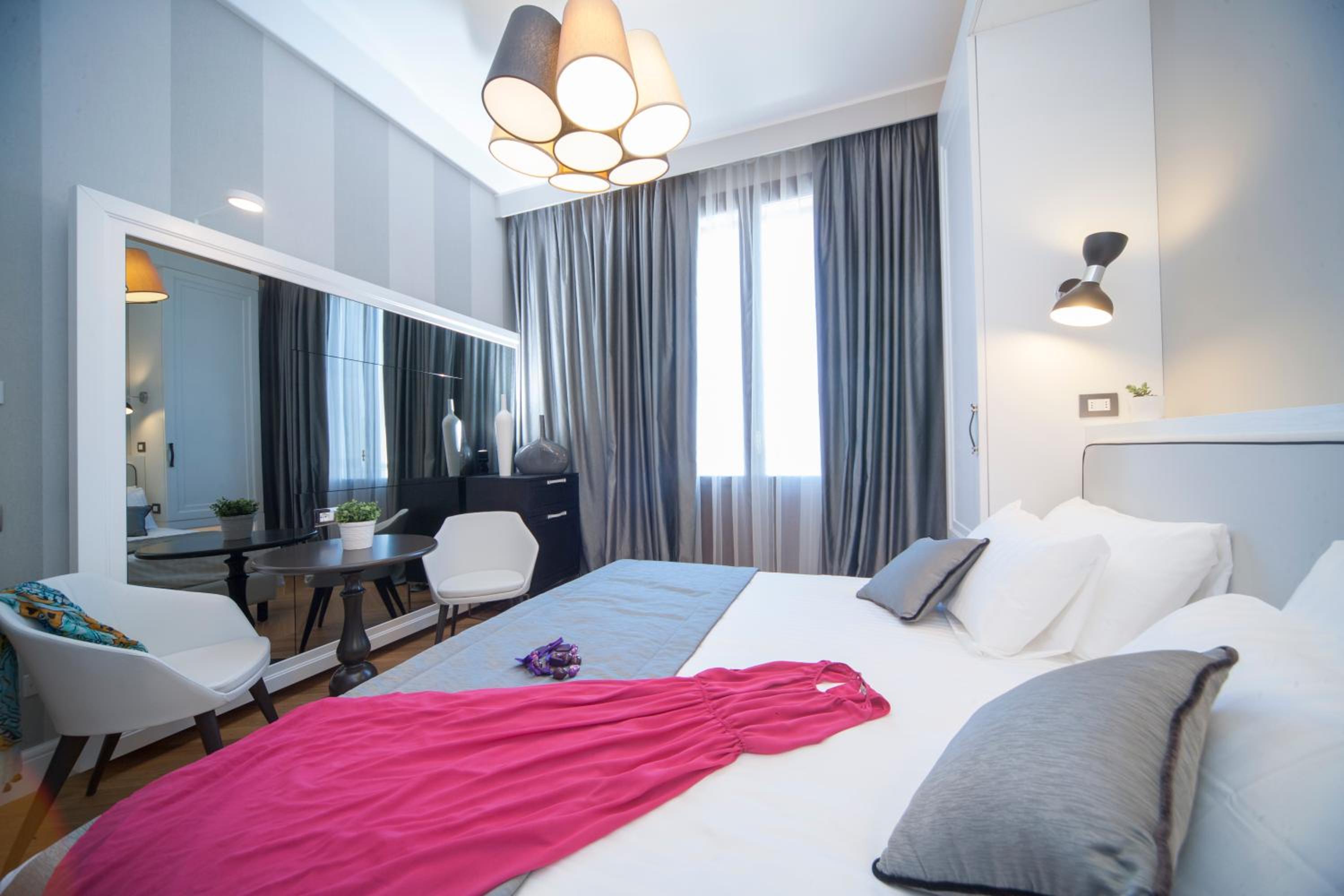 Superior Laguna Double or Twin Room  - Photo 1