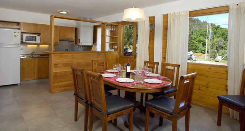 Bungalow (4 Adults) photo 2