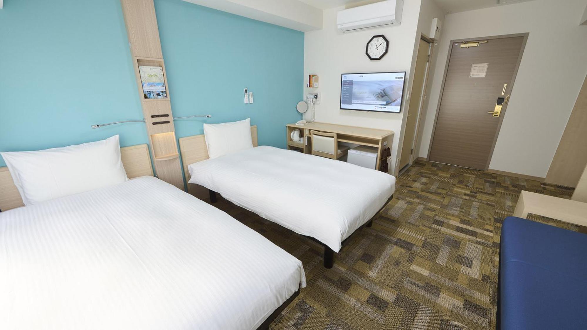 Deluxe Twin Room - Non-Smoking - Photo 13