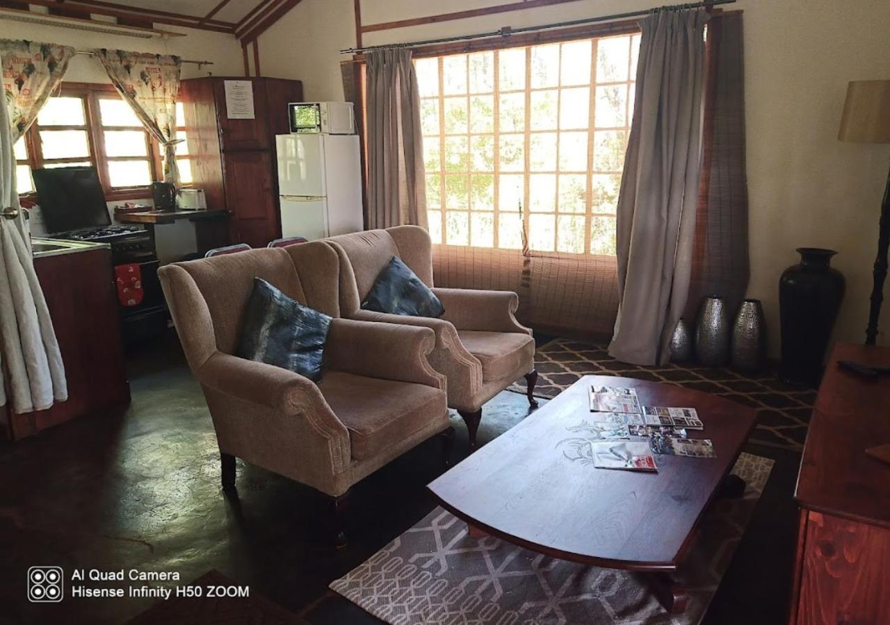 Loerie cottage photo 1