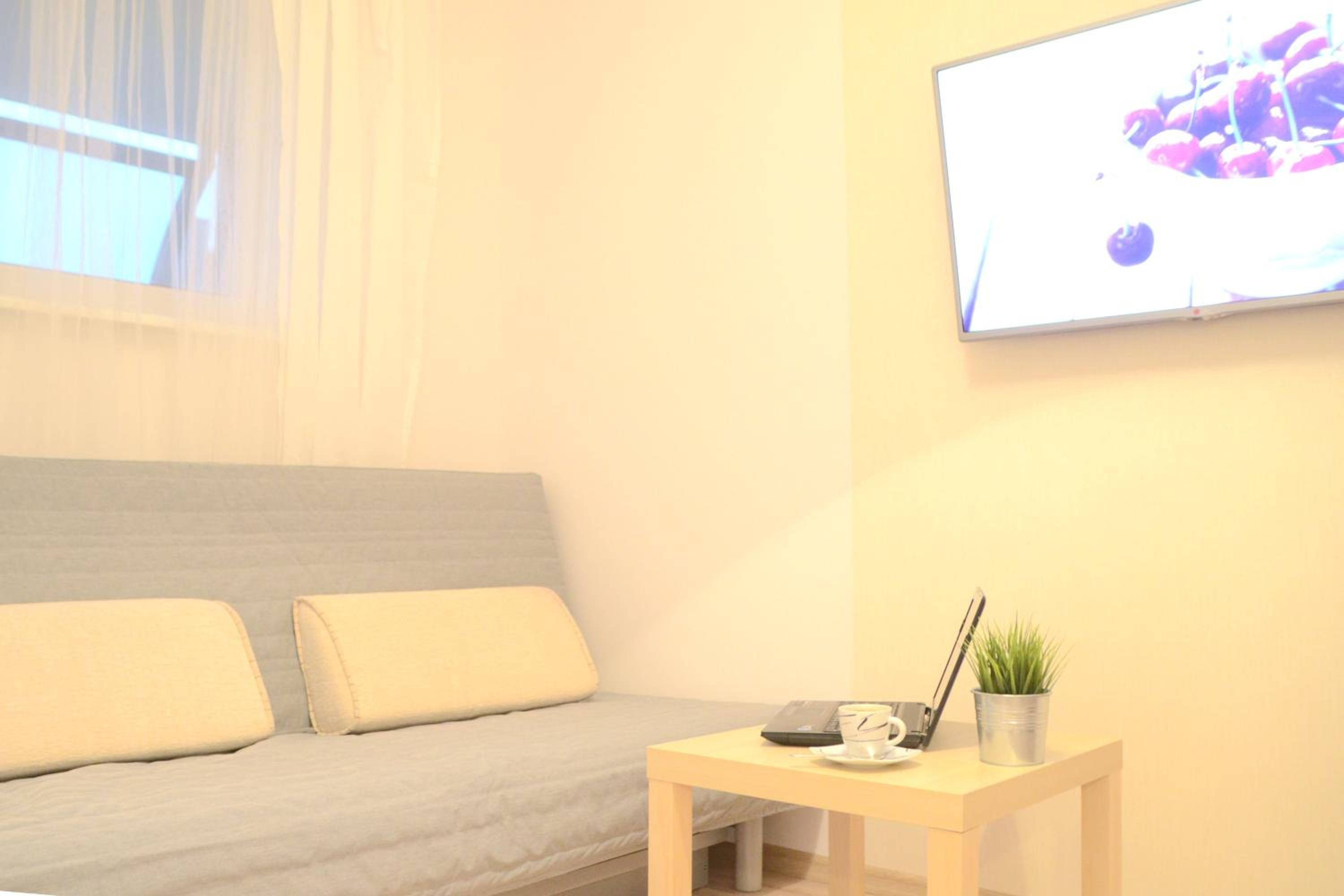 Budget Double Room with Extra Bed (3 Adults) photo 1