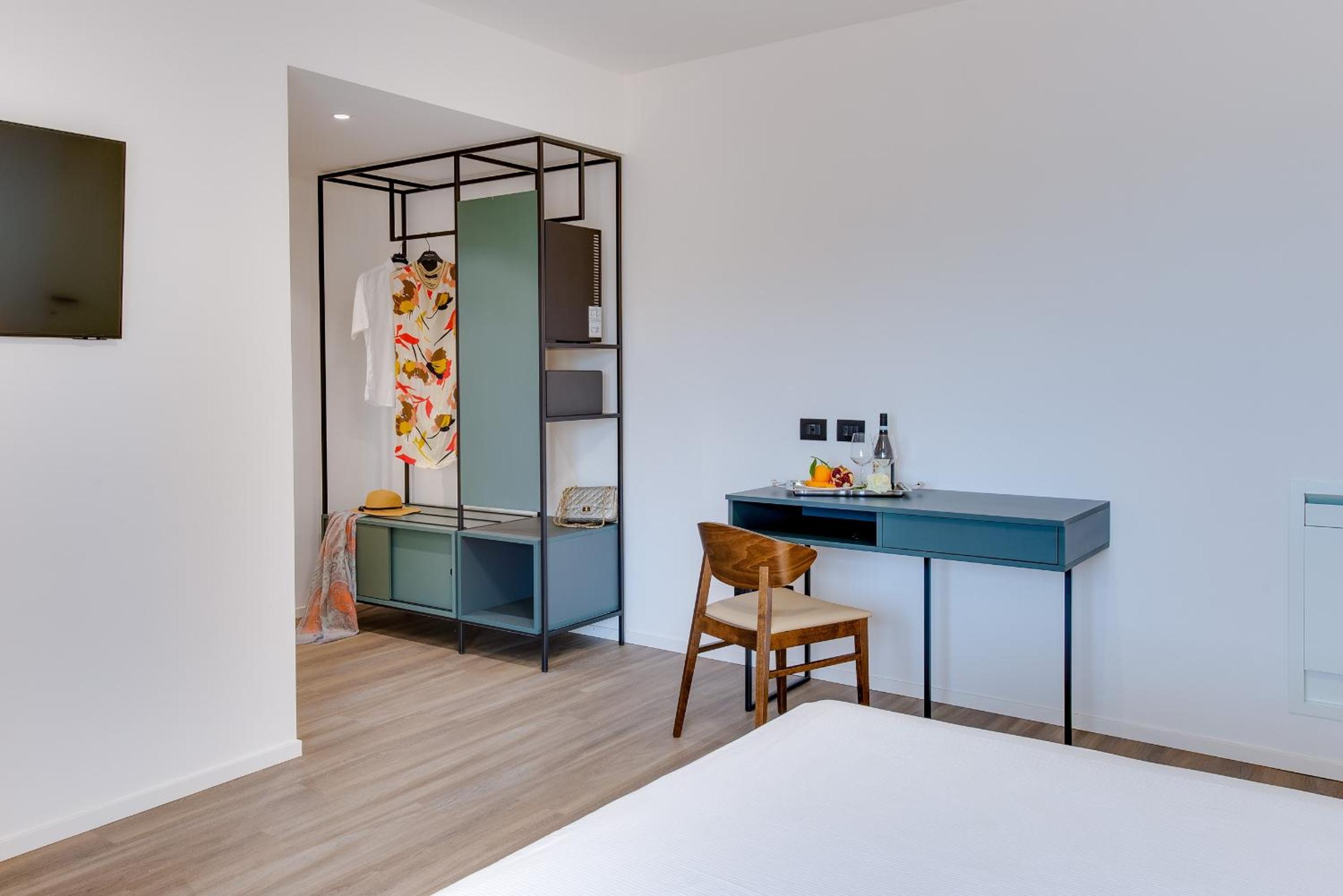 Triple Room with Terrace