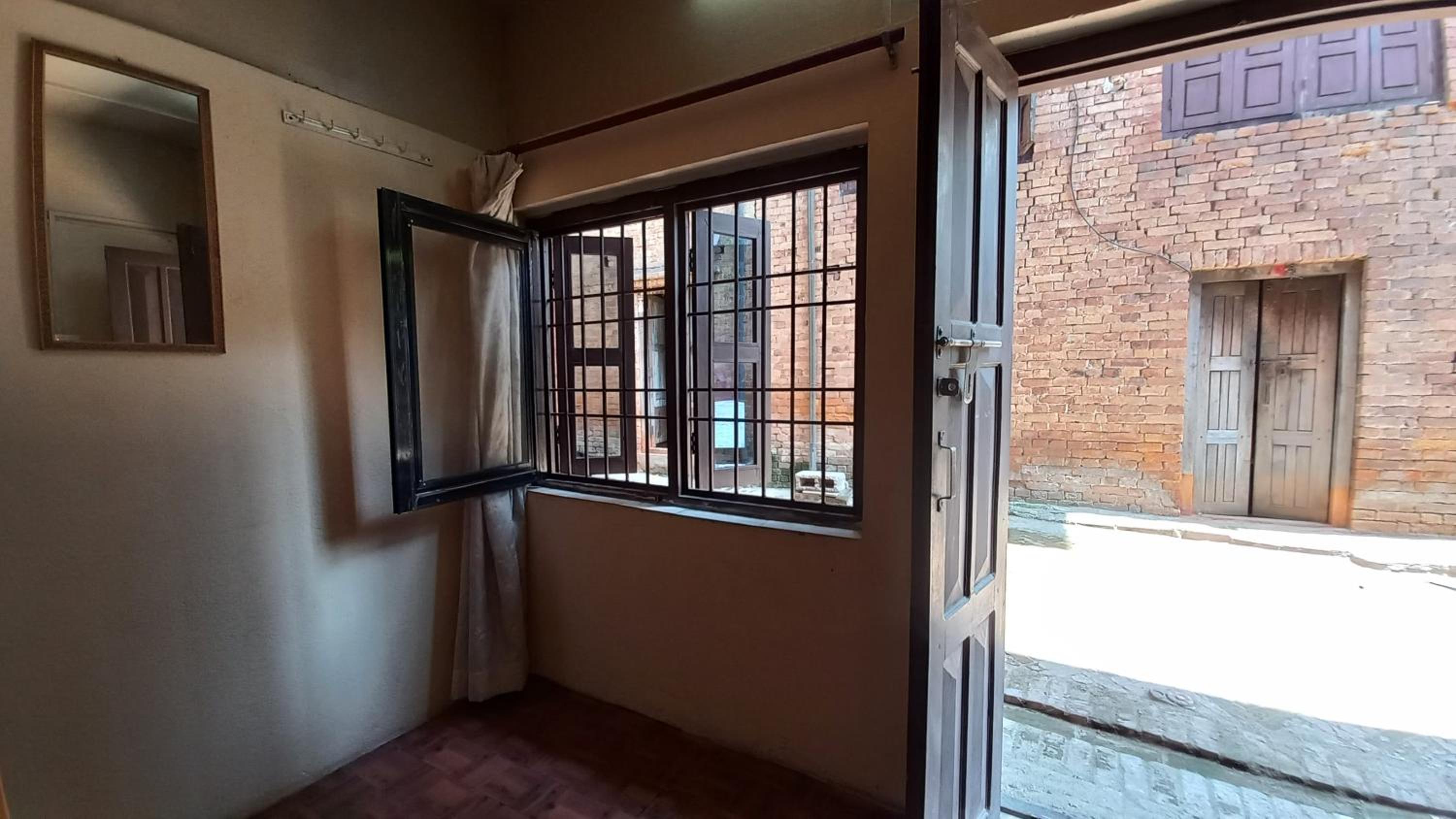 Triple Room with Private Bathroom photo 2