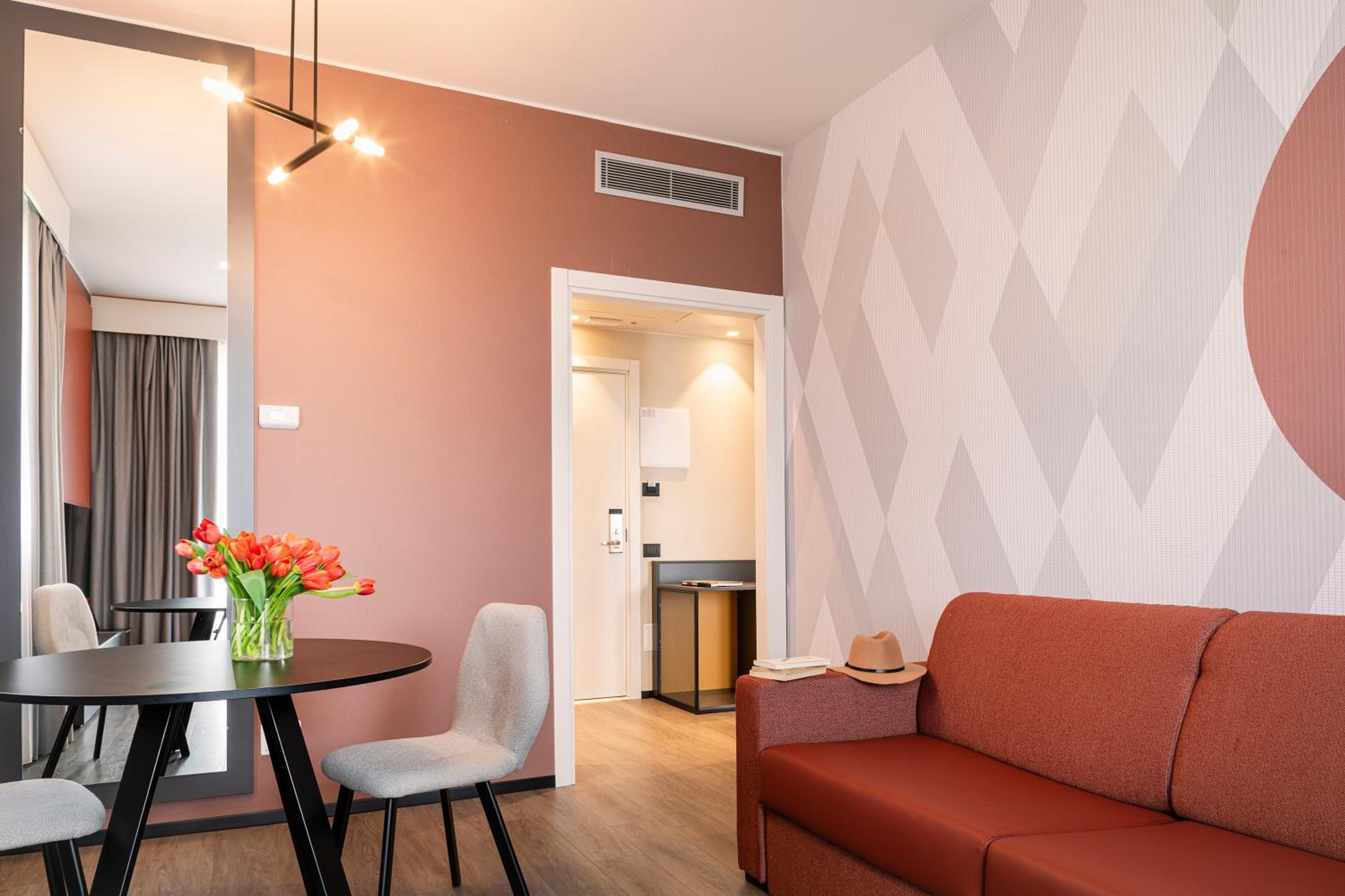 Suite photo 1