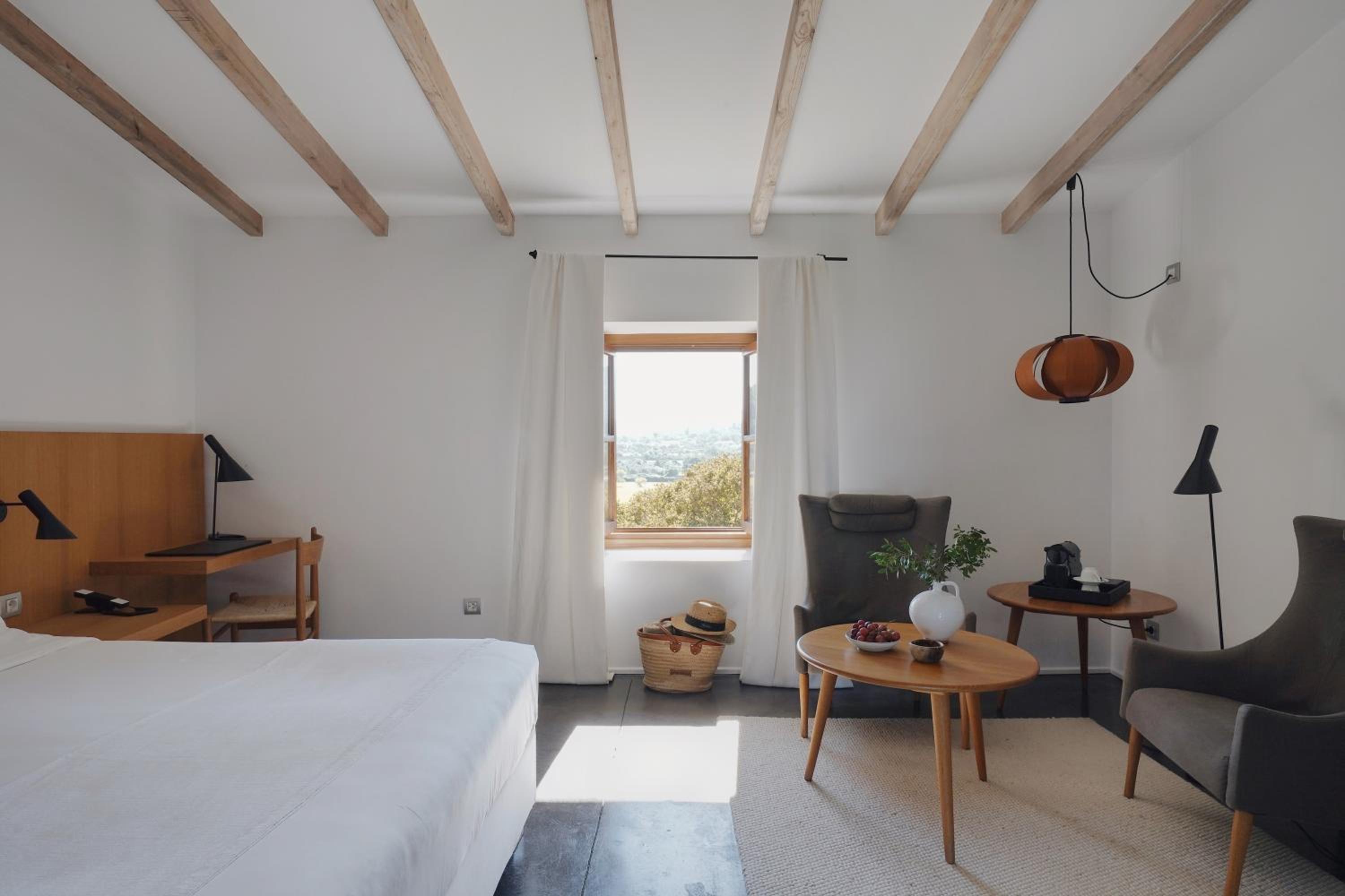 Premium Deluxe Room