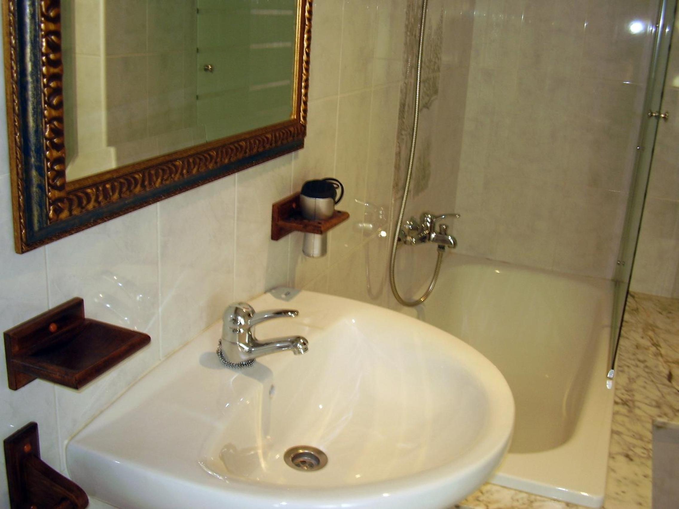 Double or Twin Room photo 2