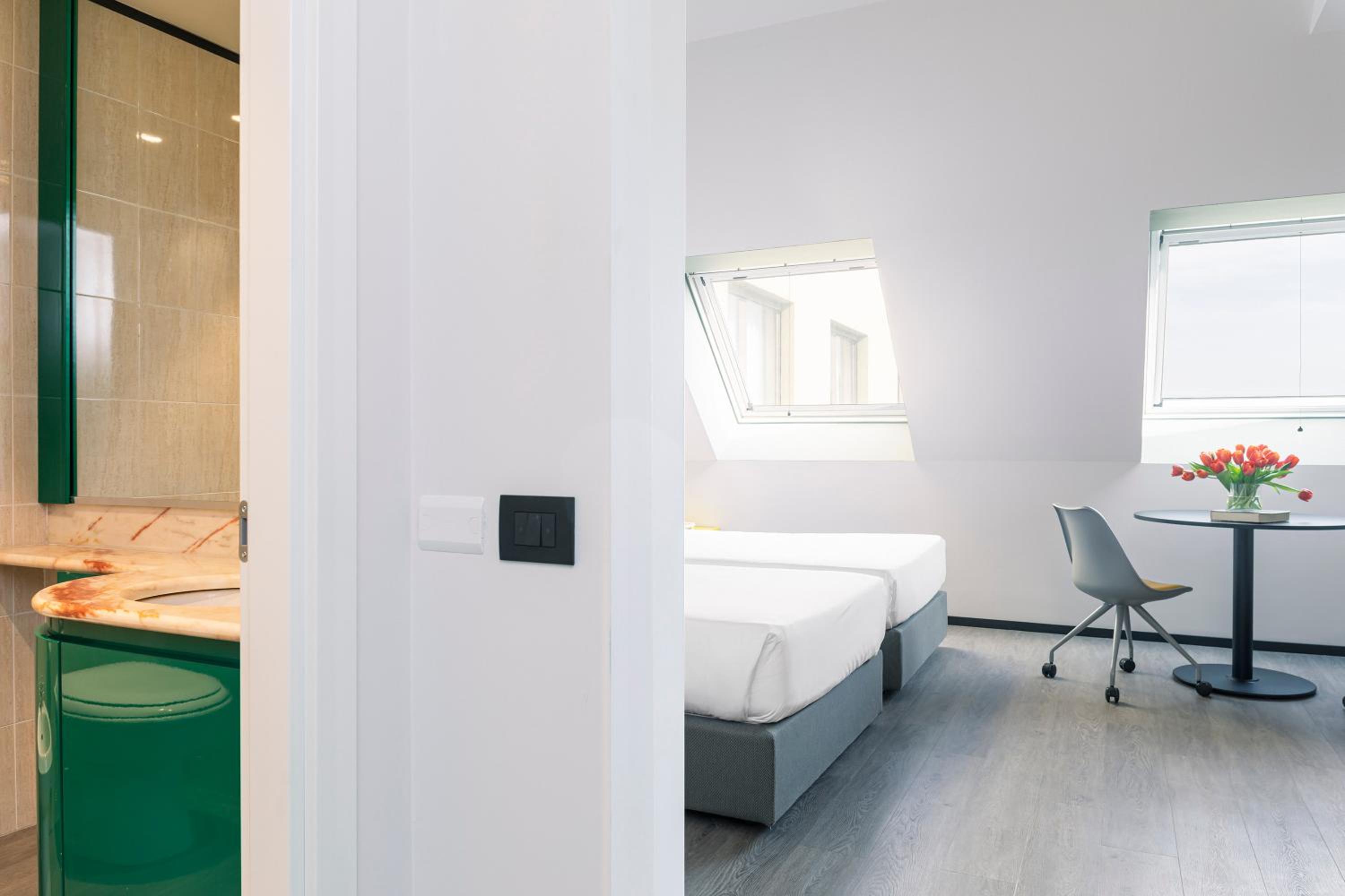 Standard Twin Room photo 3