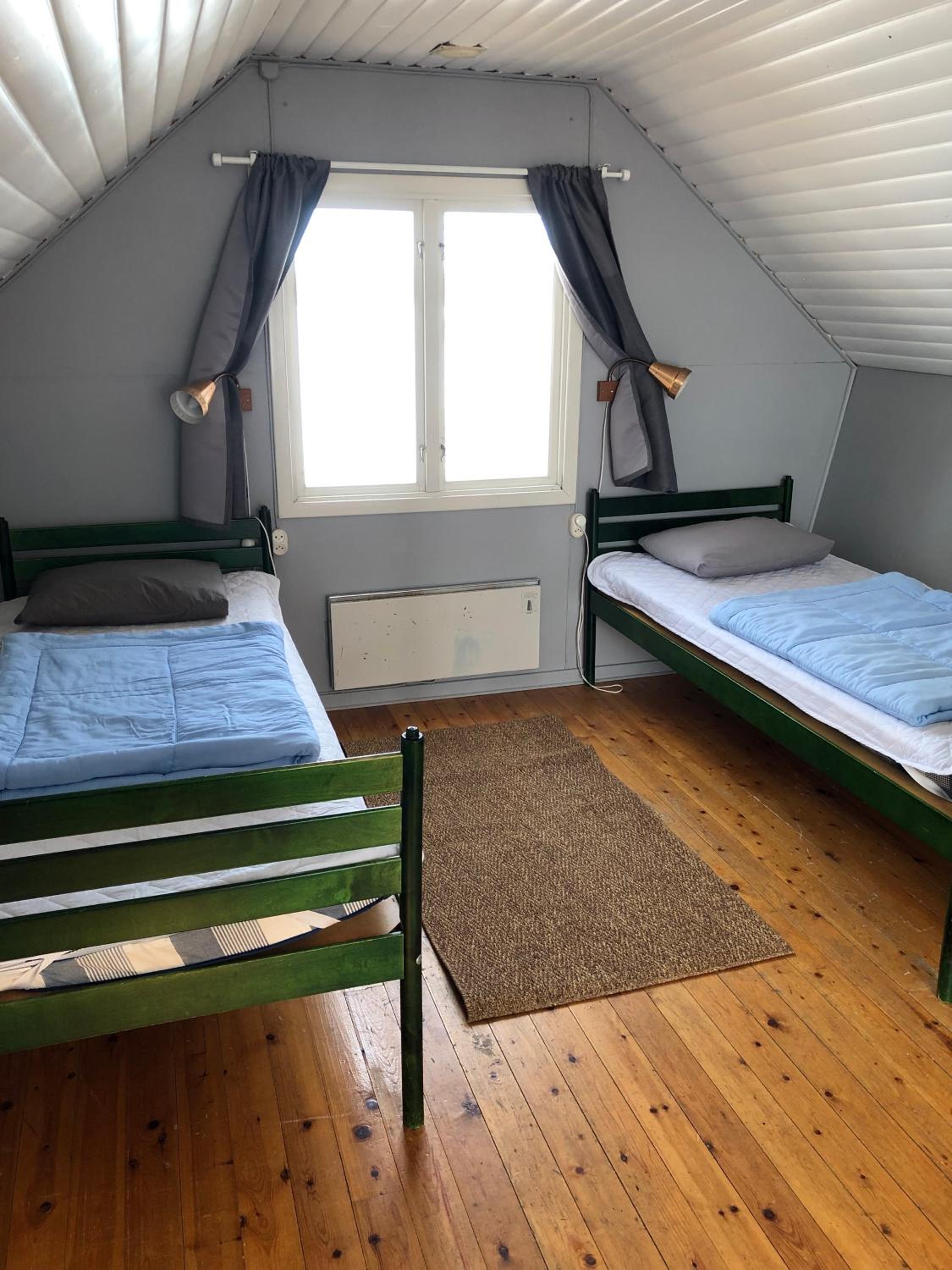 One-Bedroom House photo 1
