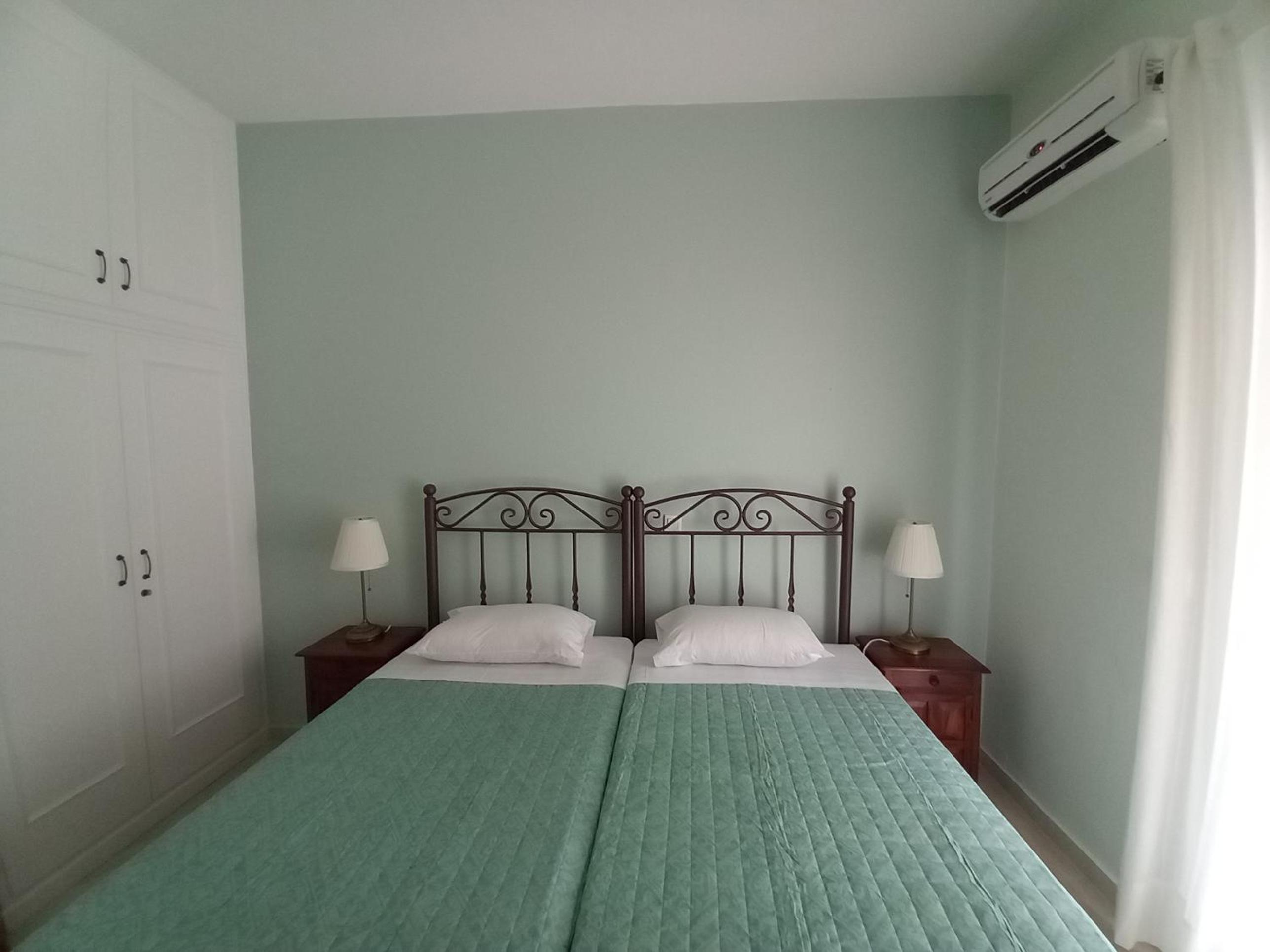 Apartment with Terrace photo 3