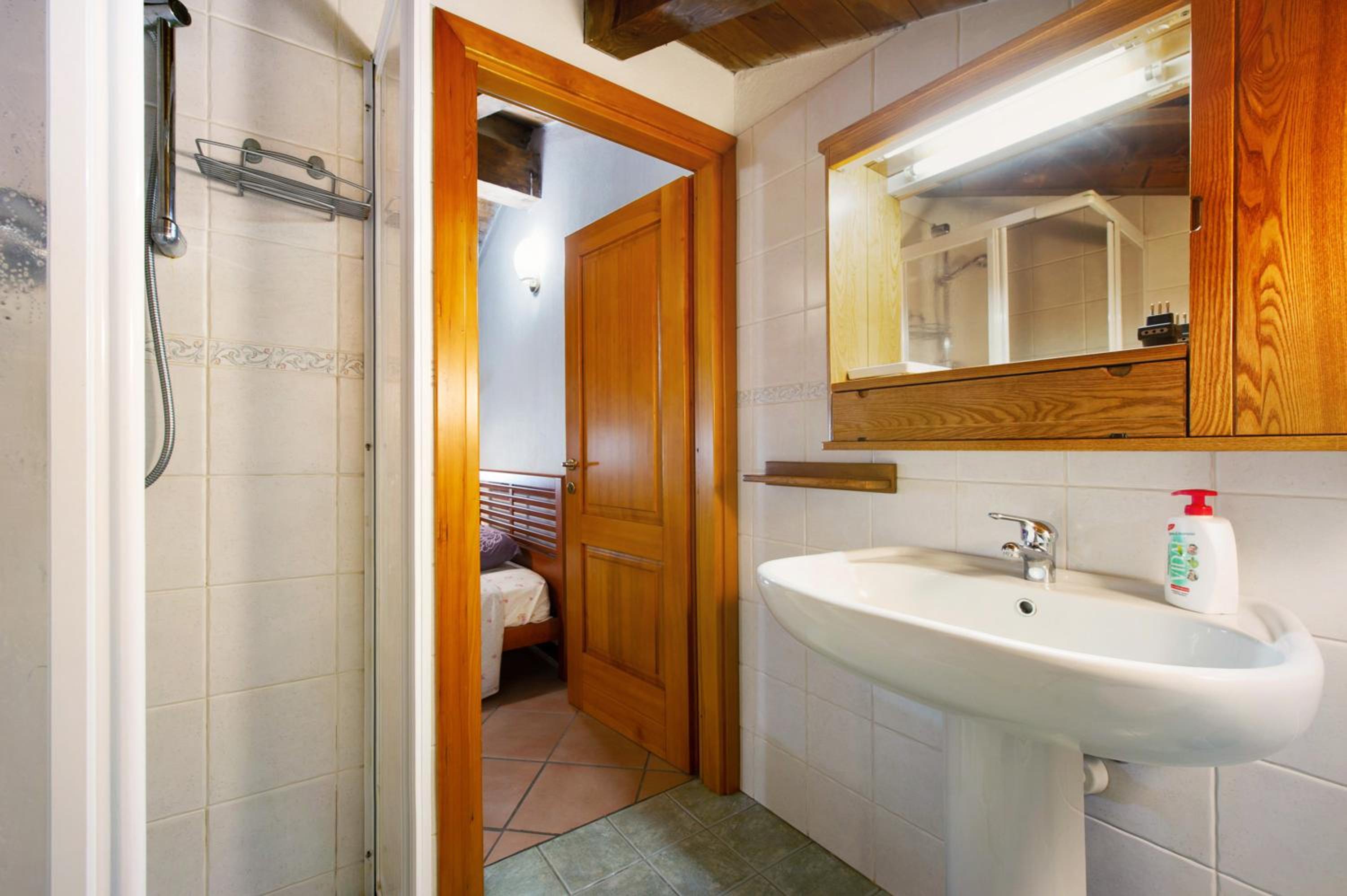 Two-Bedroom House photo 2