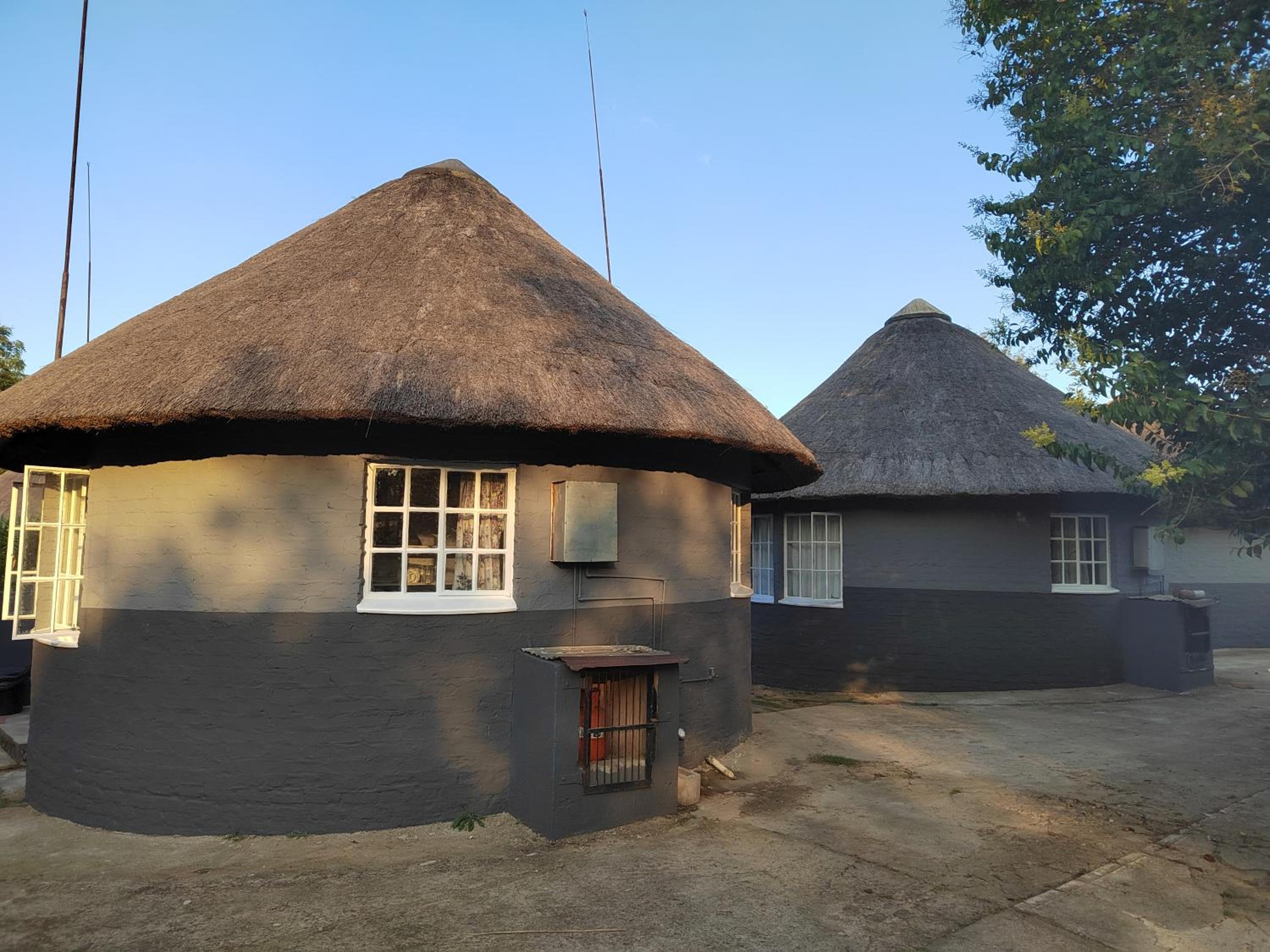 Family Bungalow - Photo 8