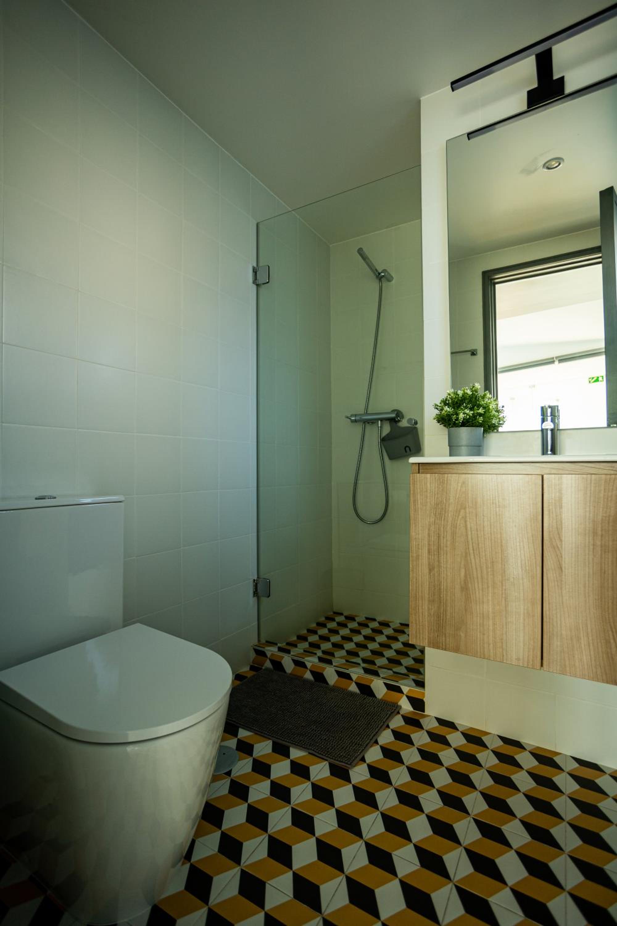 One-Bedroom Apartment - Photo 34
