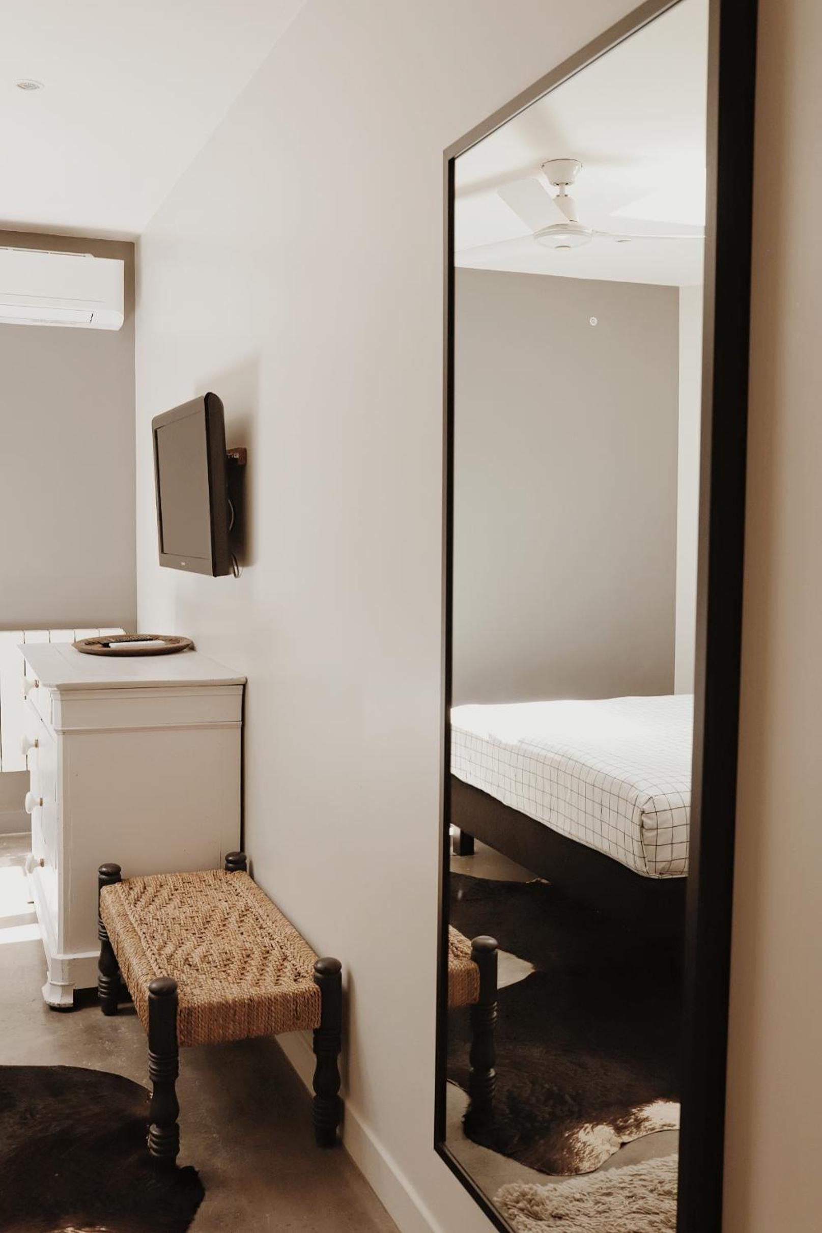 Deluxe Double Room - Photo 3