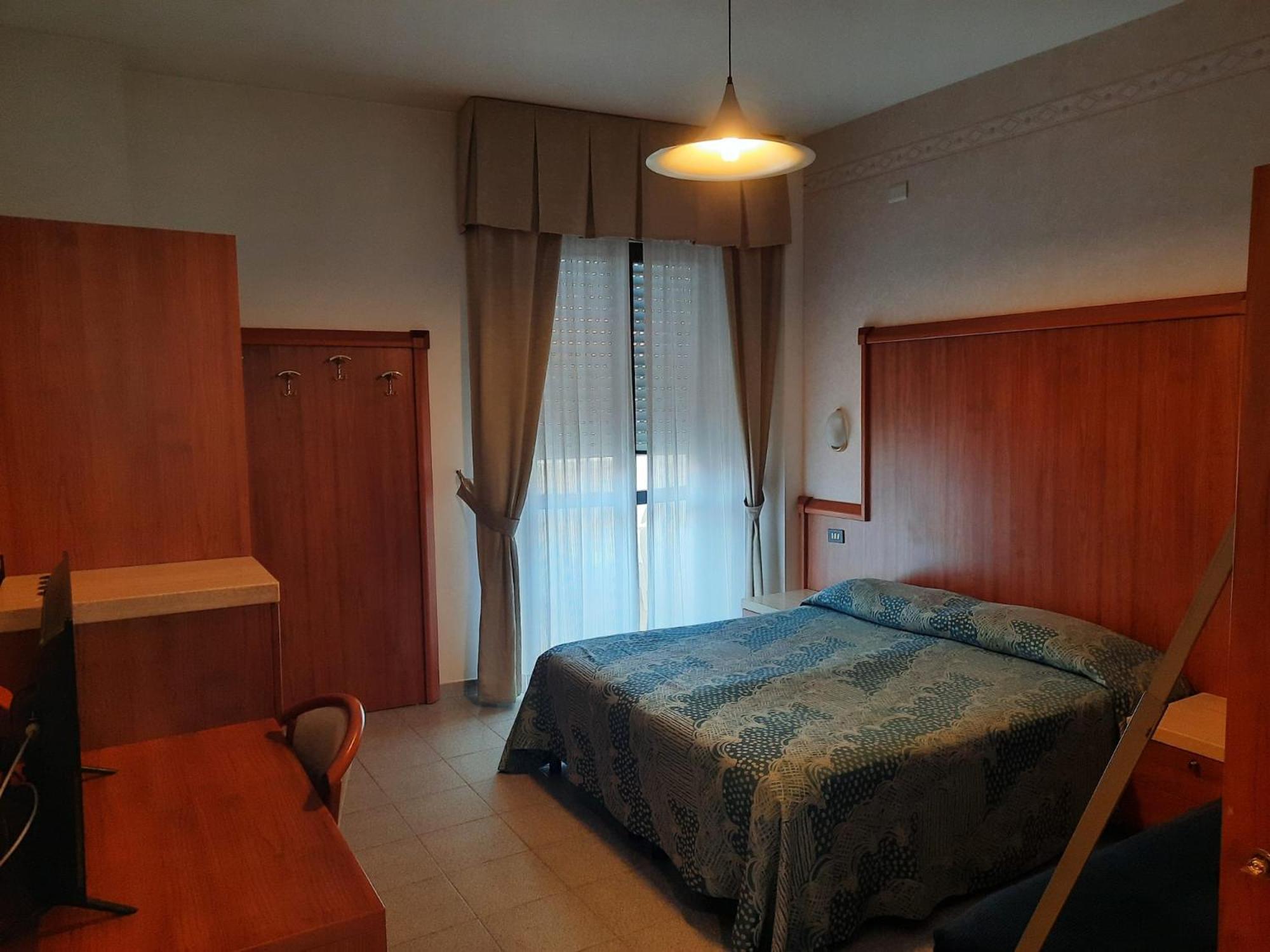 Classic Quadruple Room photo 1