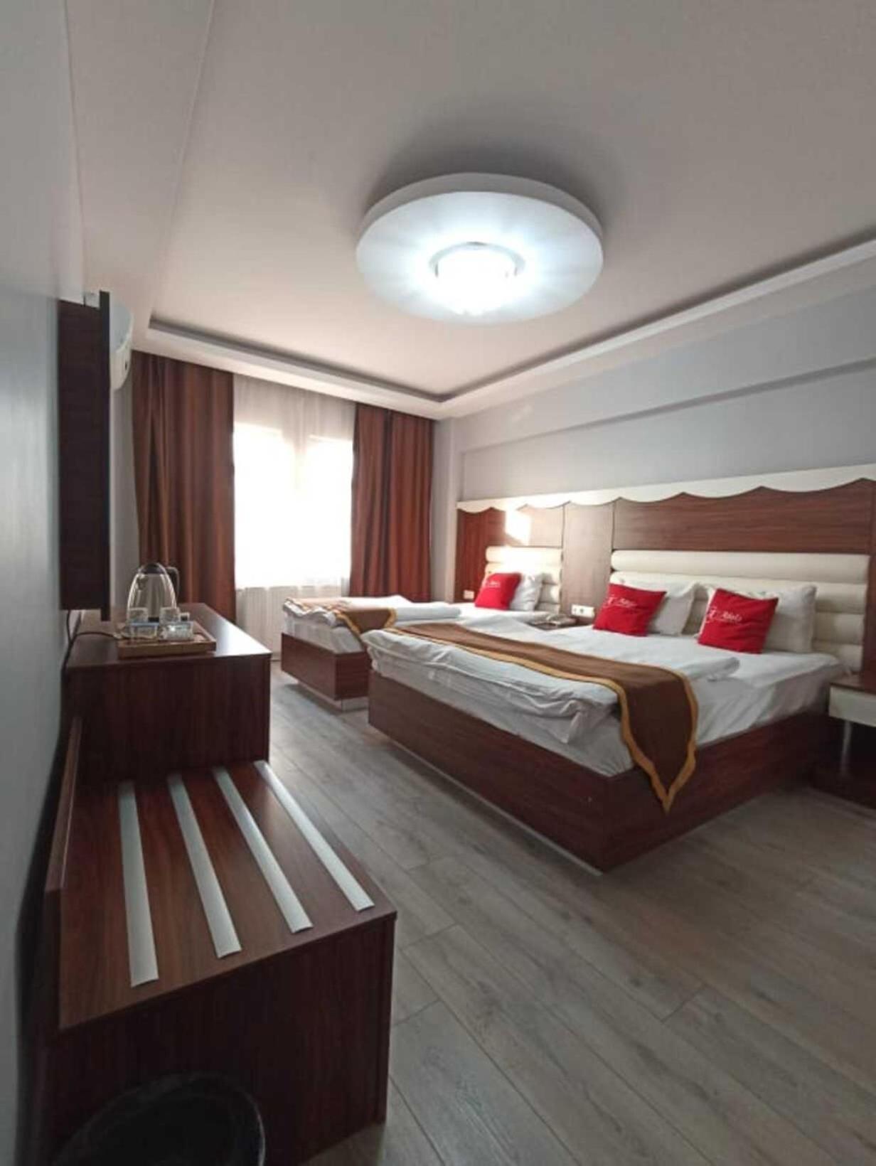 Luxury Triple Room