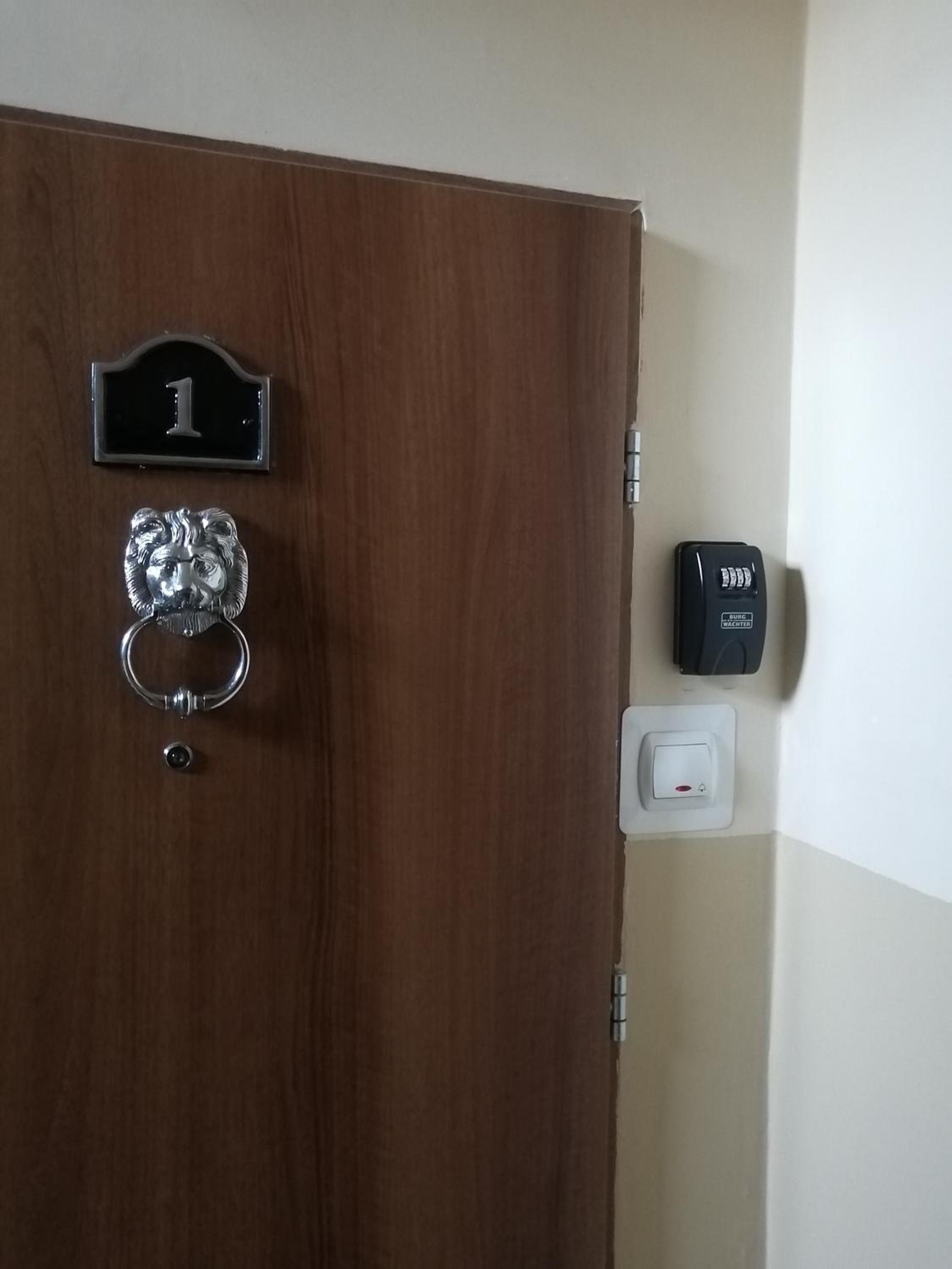 Apartment - Photo 21