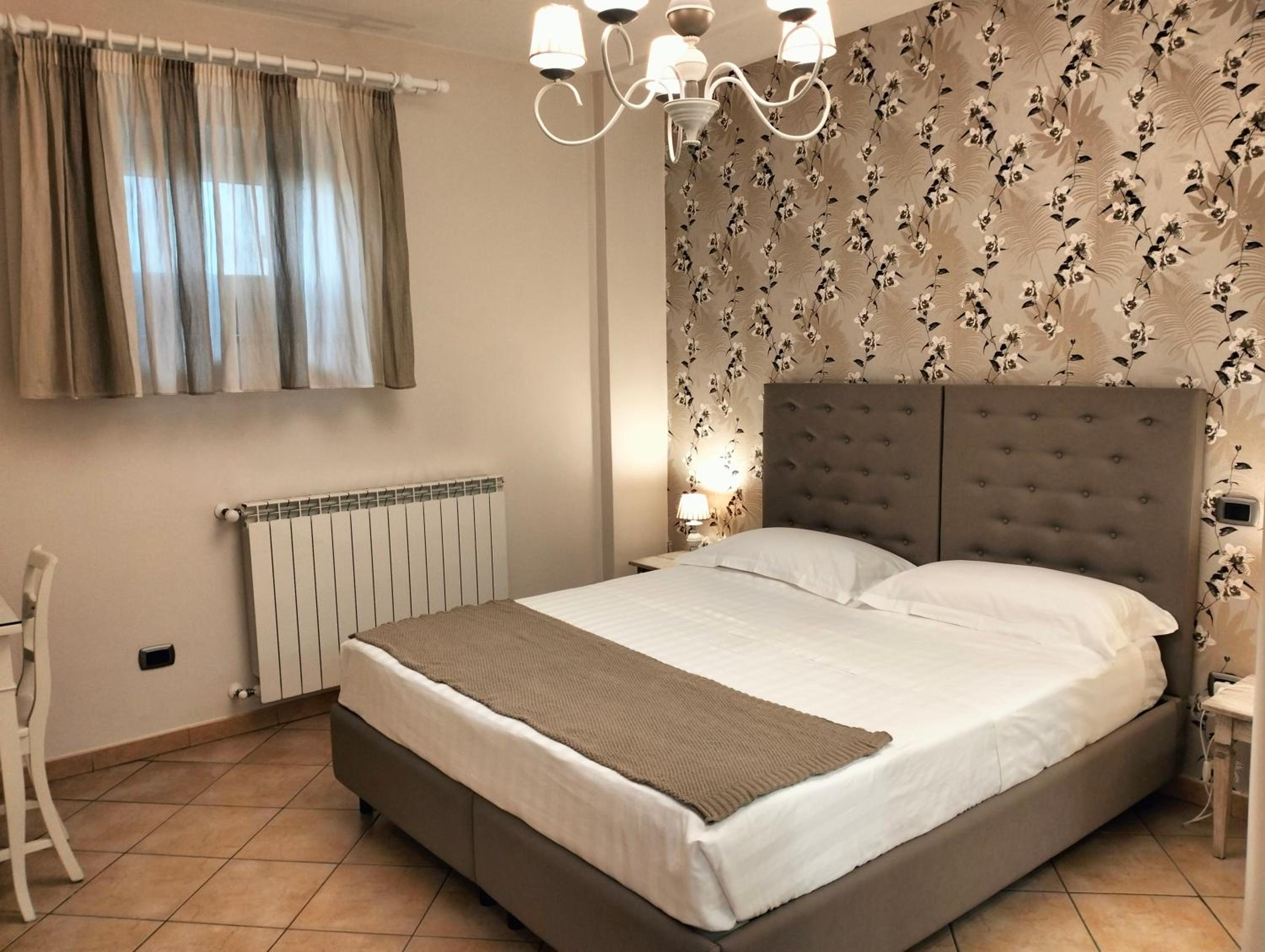 Double or Twin Room - Photo 2