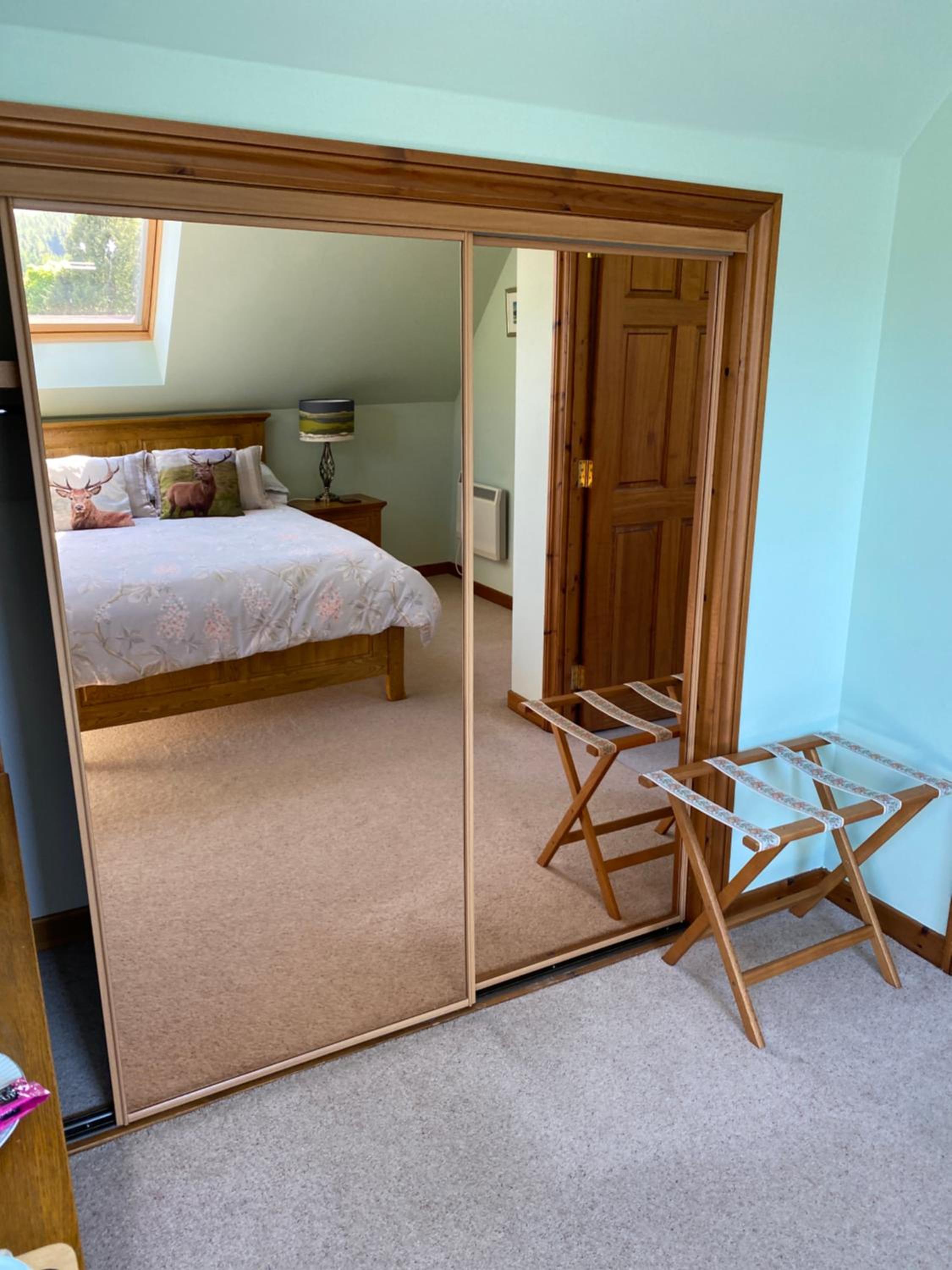 Deluxe Double Room with Shower - Photo 2