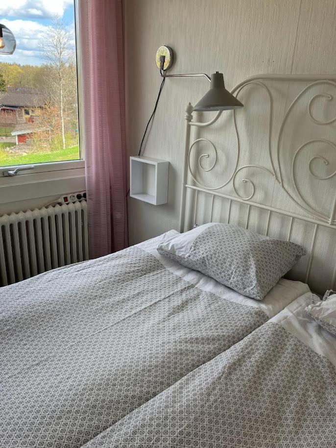 Double Room with Lake View - Photo 3