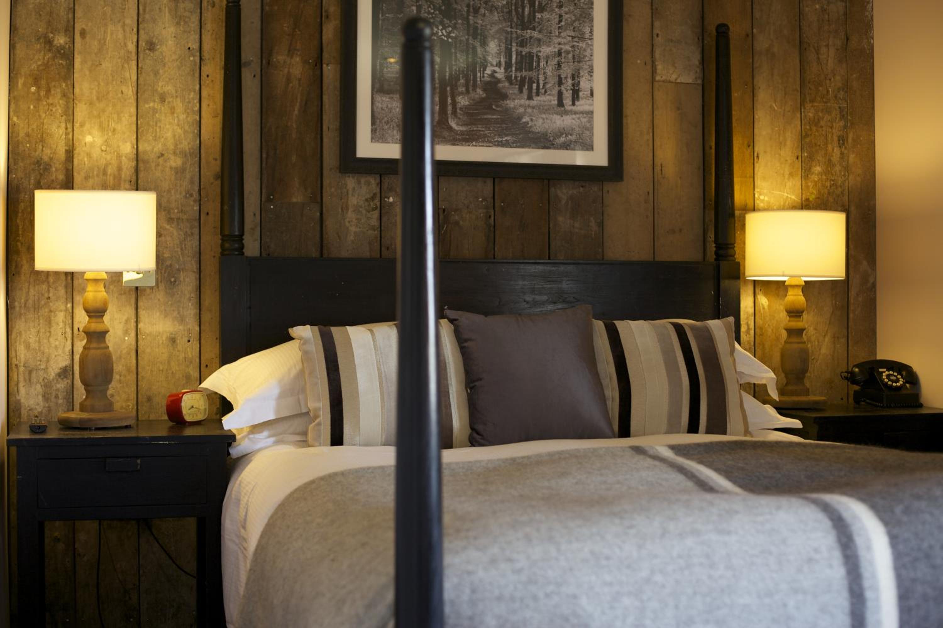 Standard Double Room - Photo 6