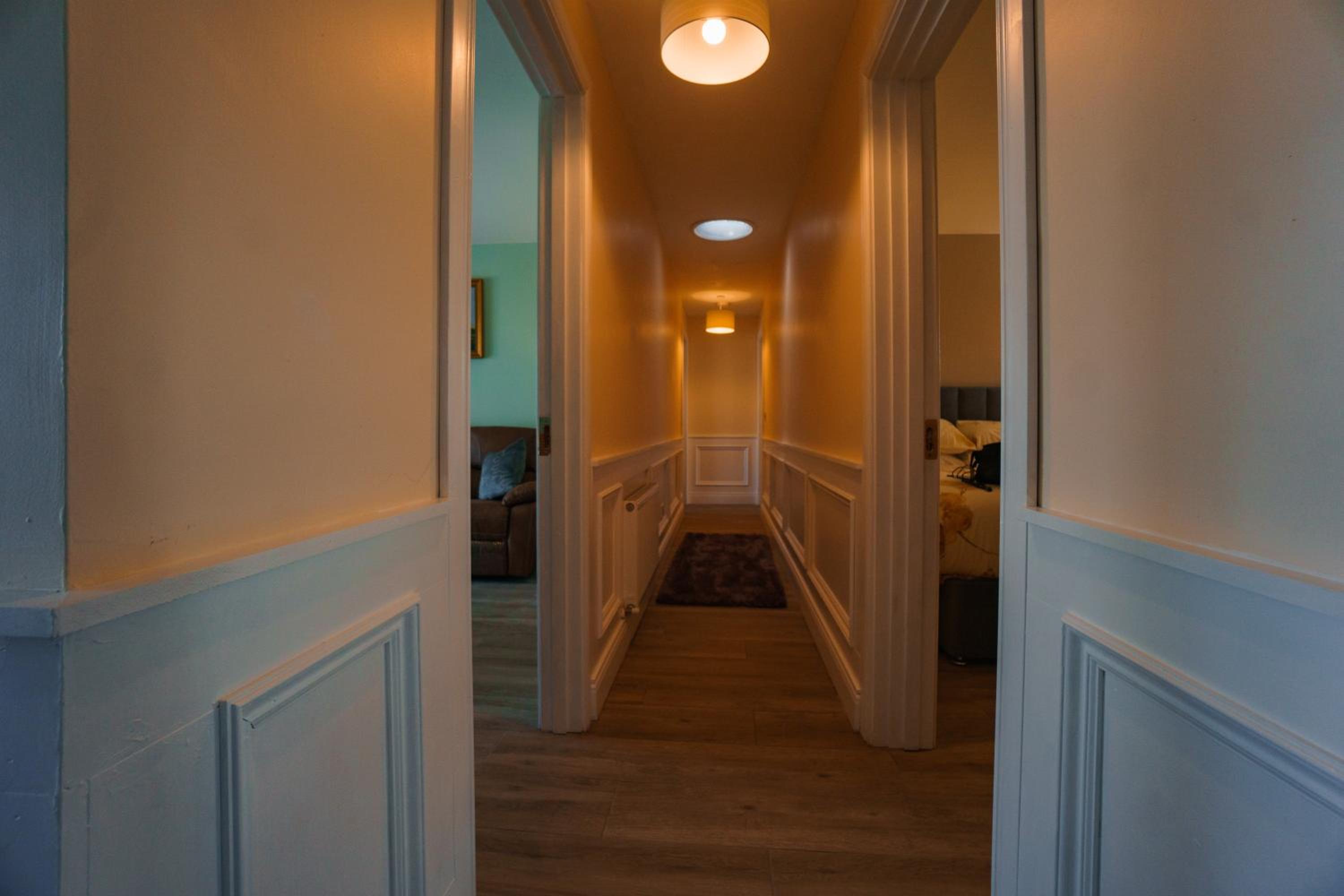 Four-Bedroom House photo 1