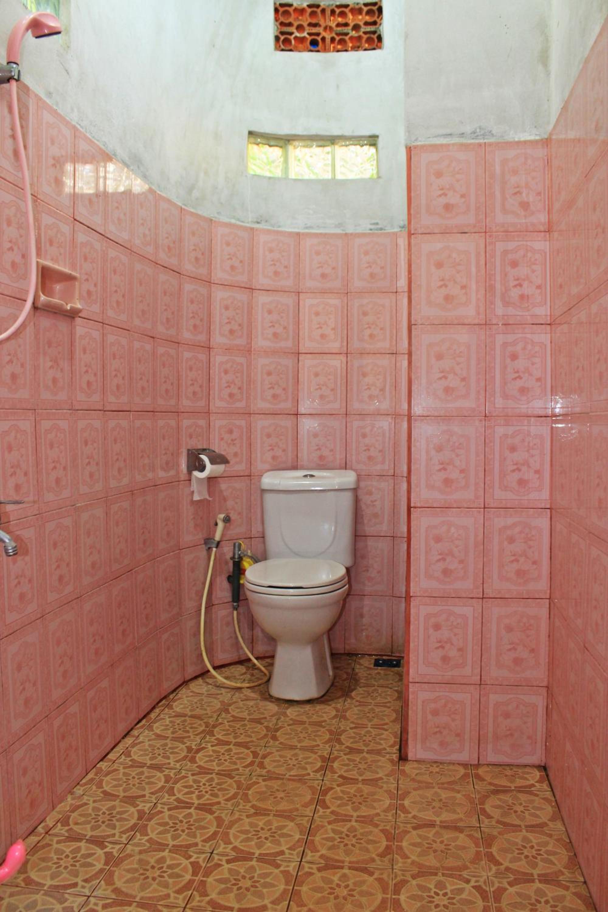 Standard Double Room - Photo 14