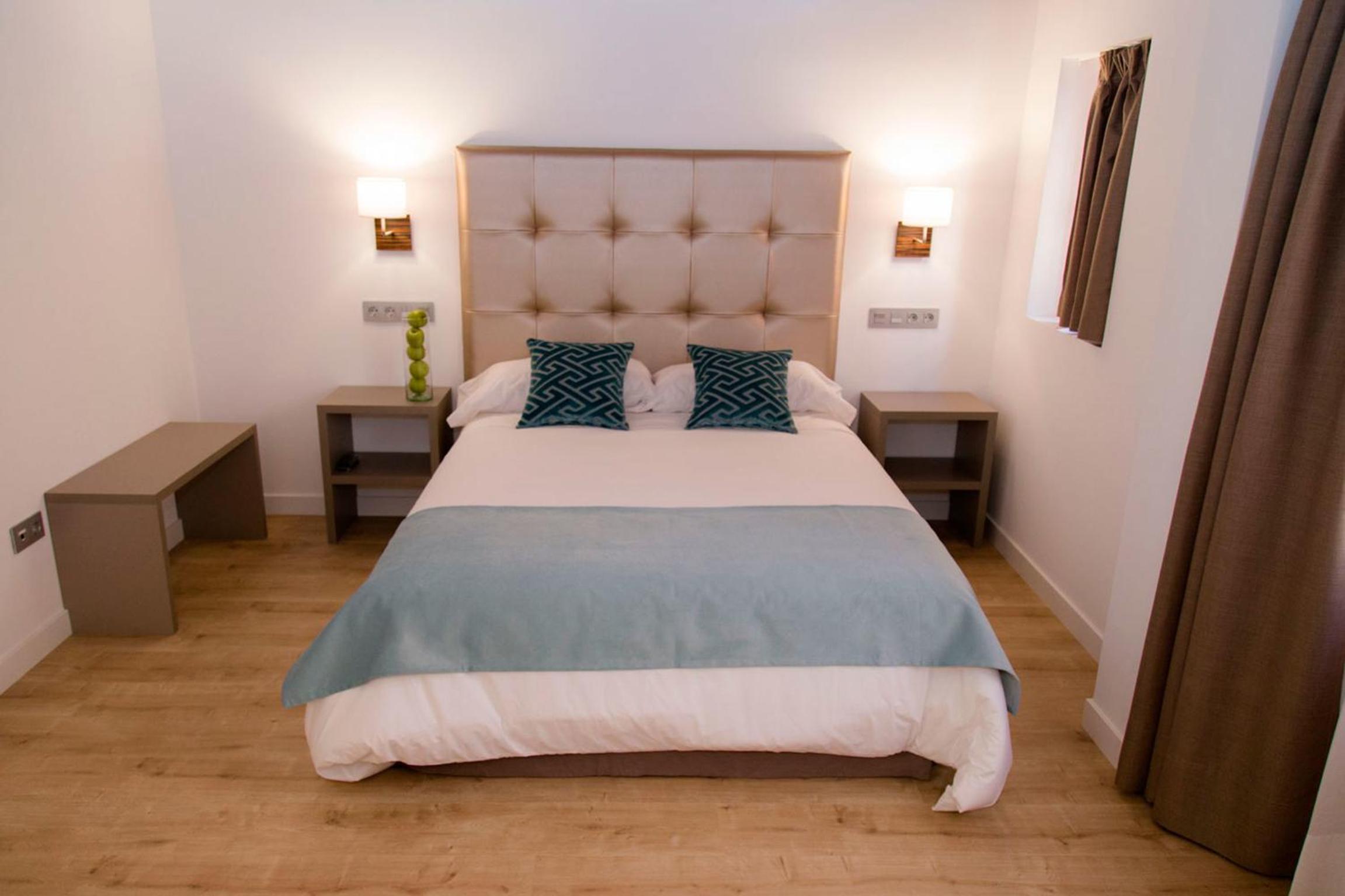 Superior Double Room - Photo 2