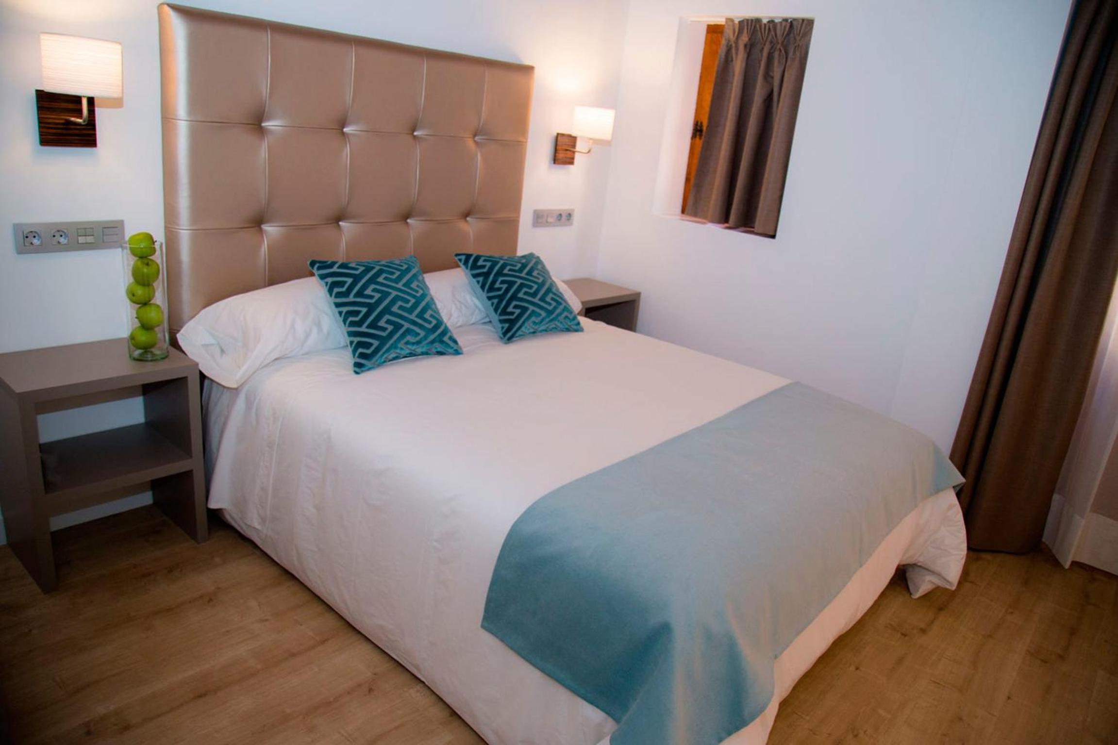 Superior Double Room - Photo 4