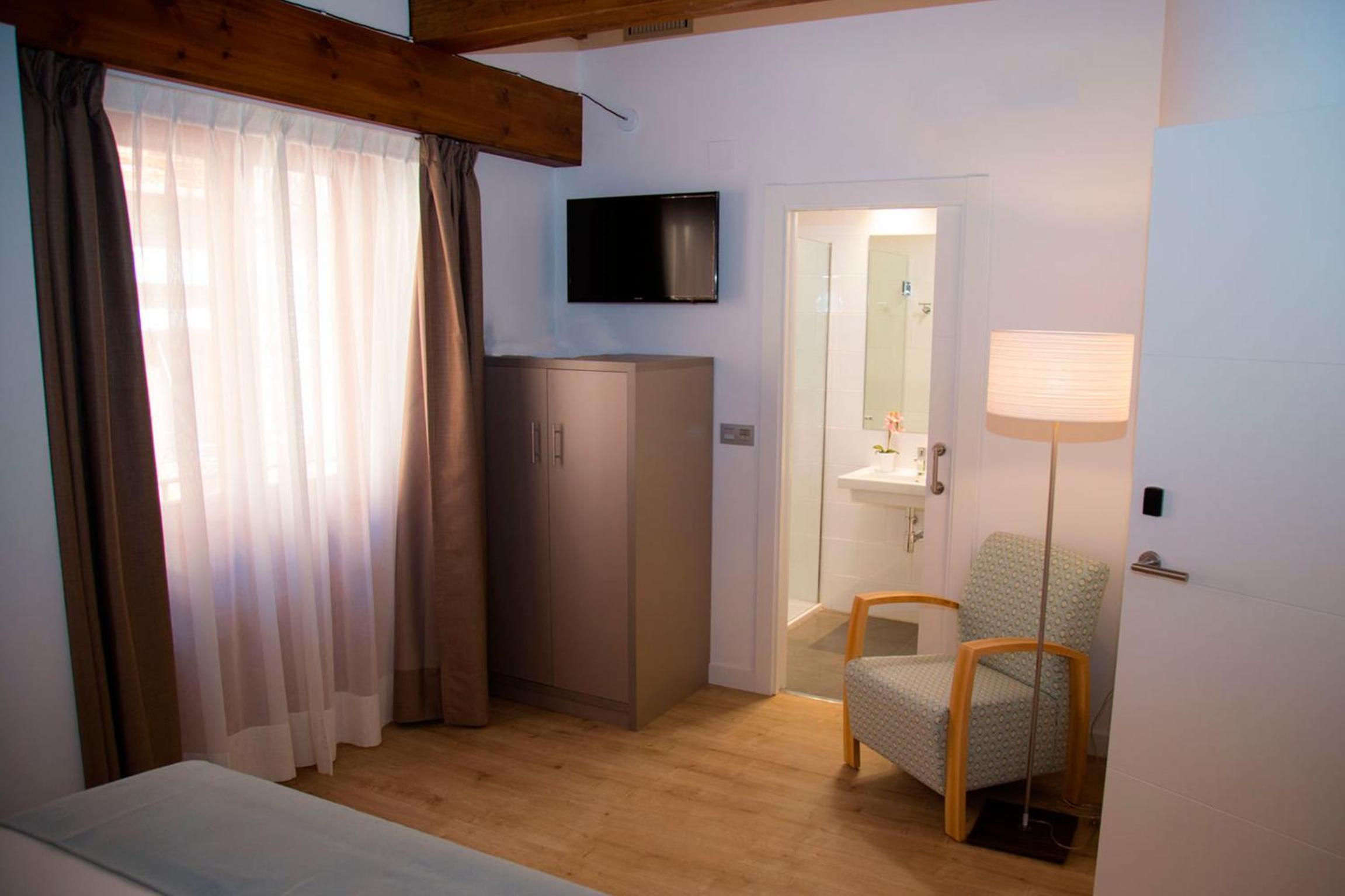 Superior Double Room - Photo 5