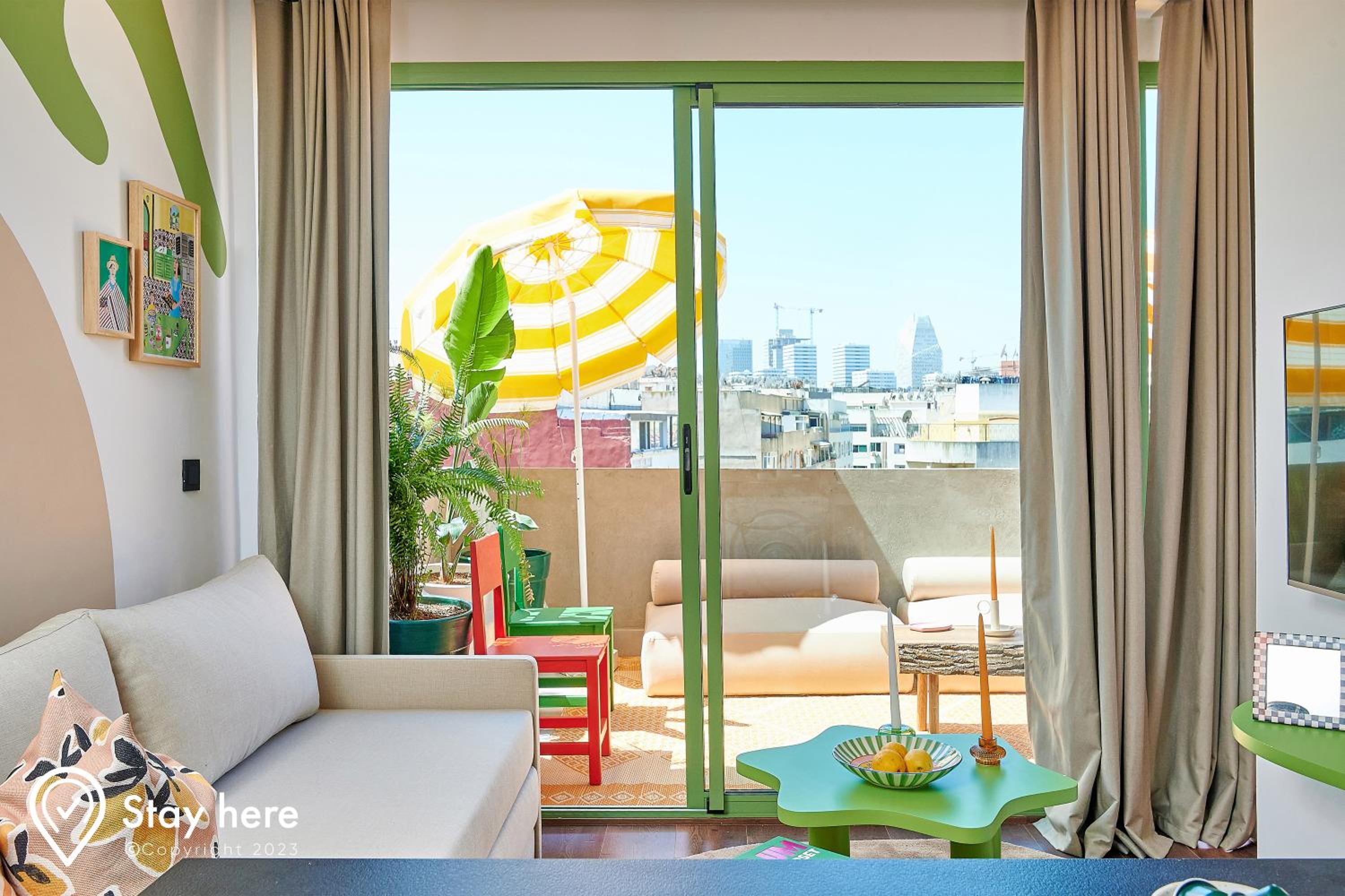 Apartment With Terrace - Photo 13