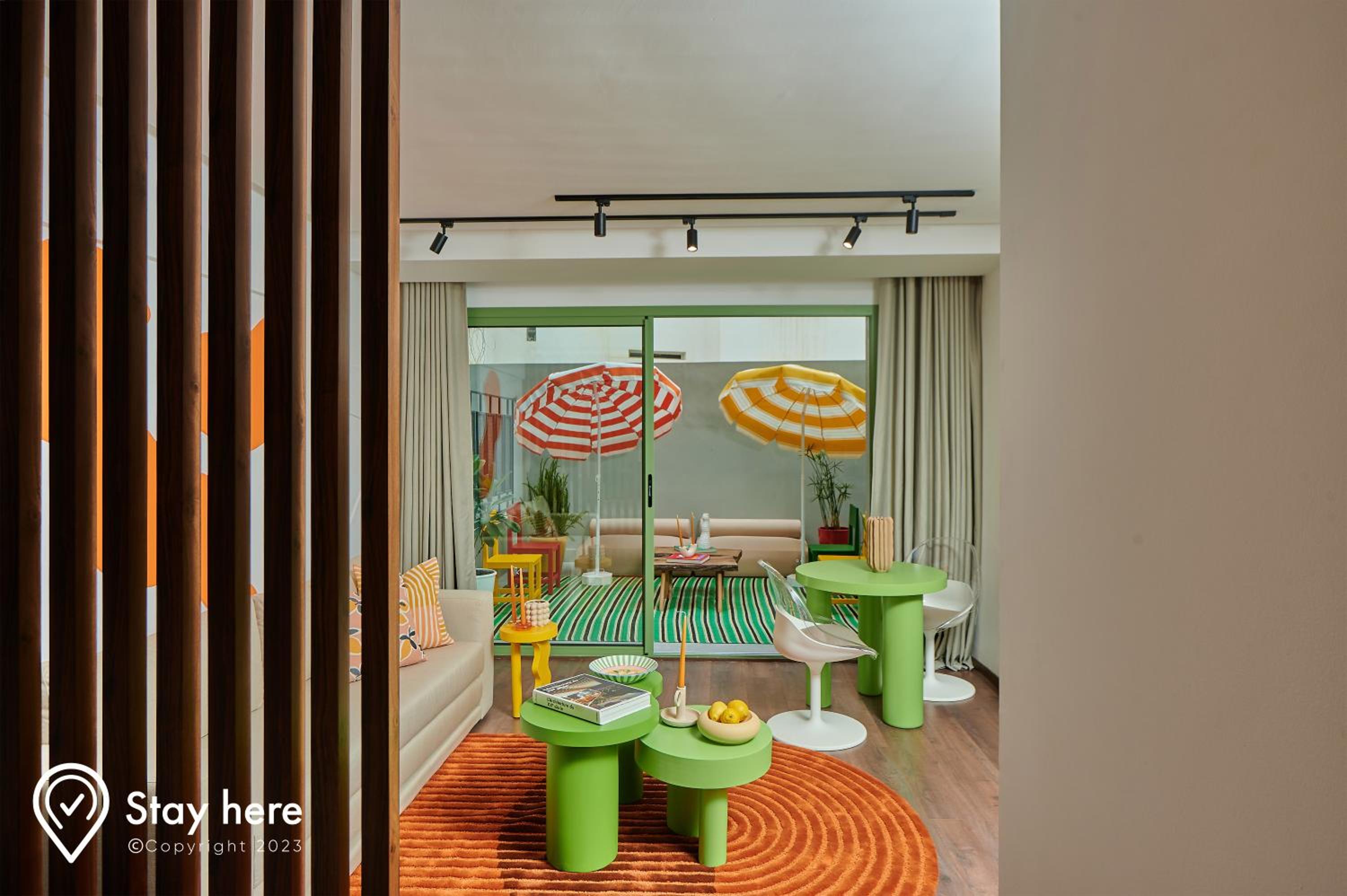 Apartment with Terrace - Photo 6