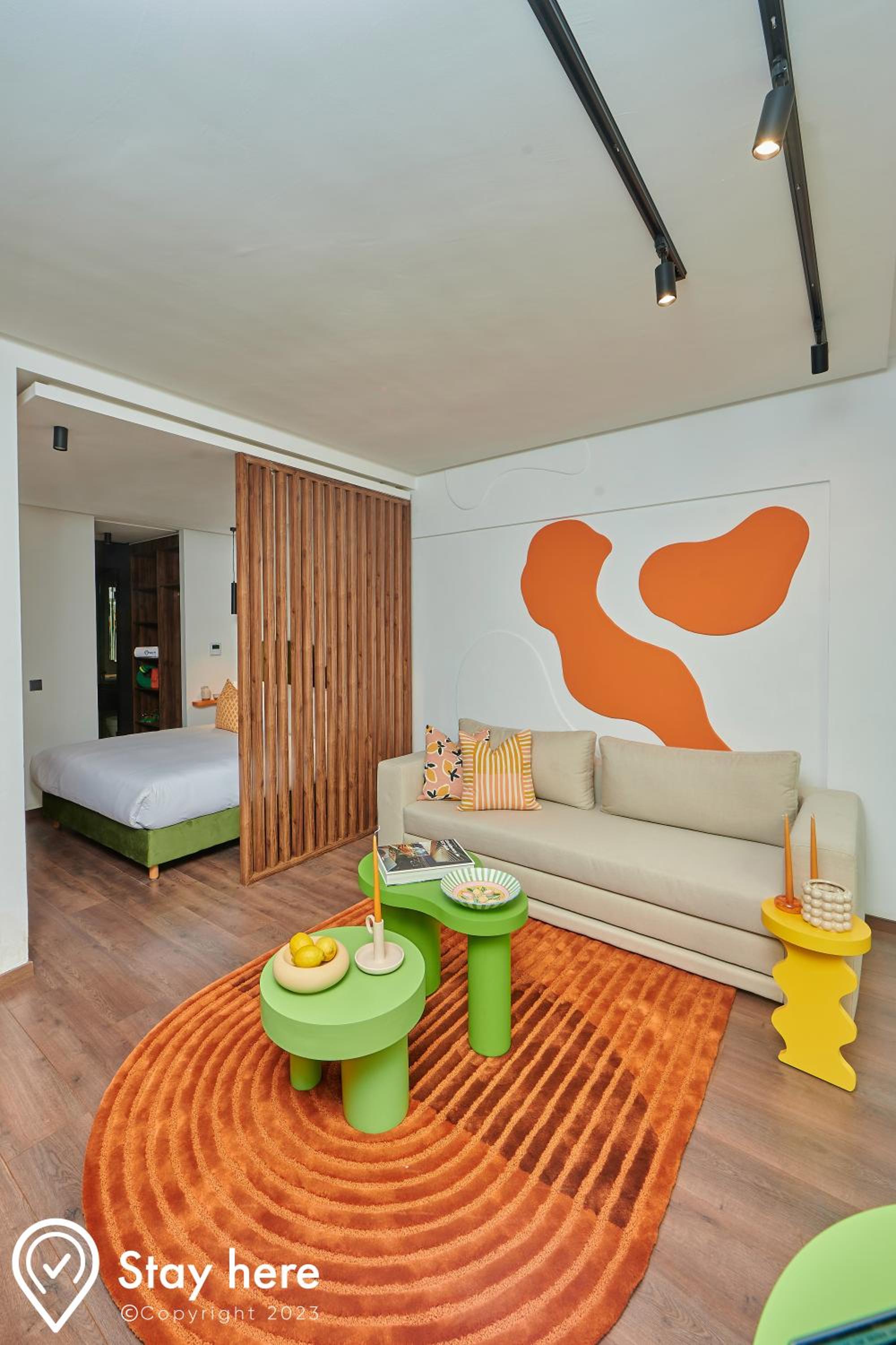 Apartment with Terrace - Photo 20