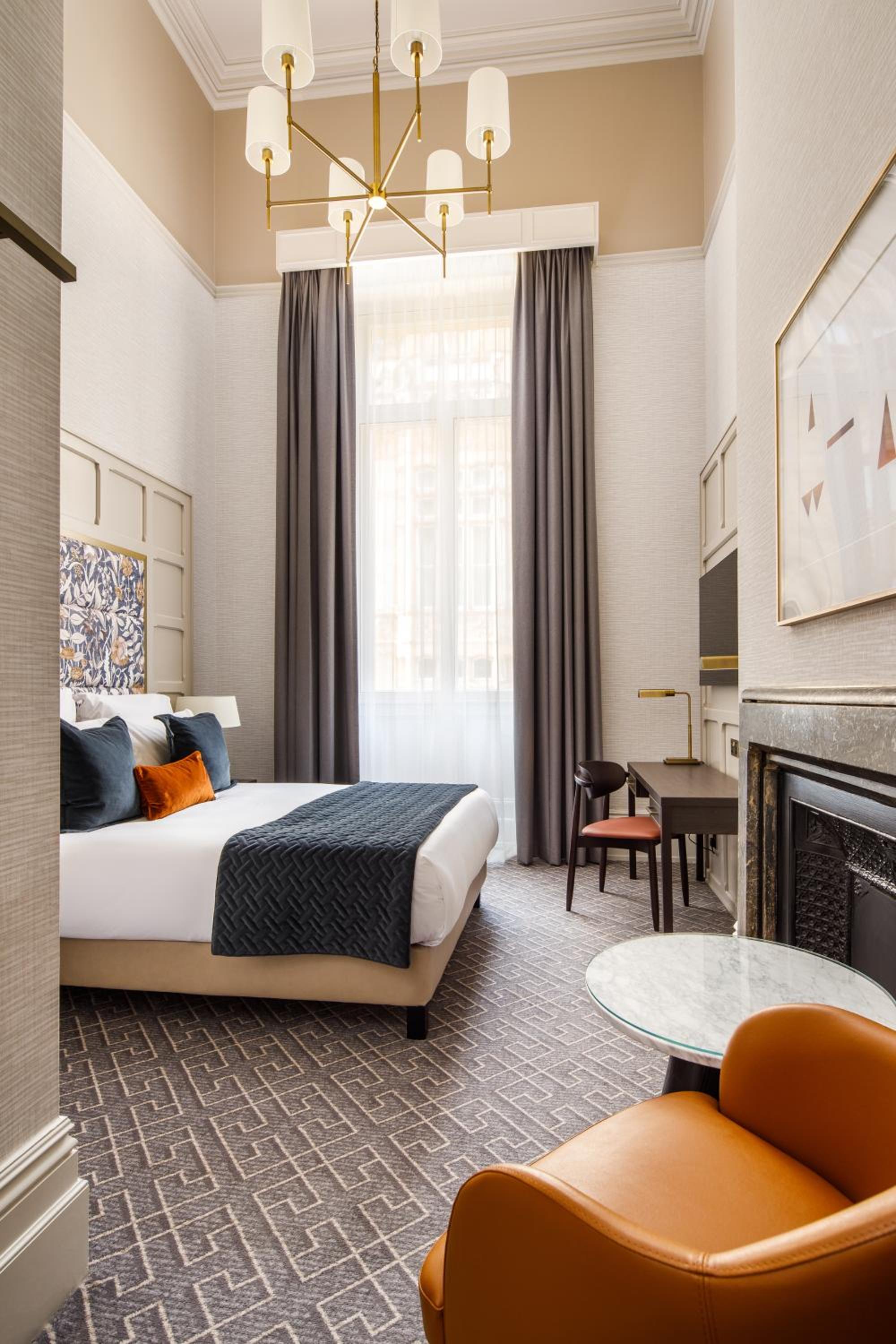 Deluxe Room with King Bed