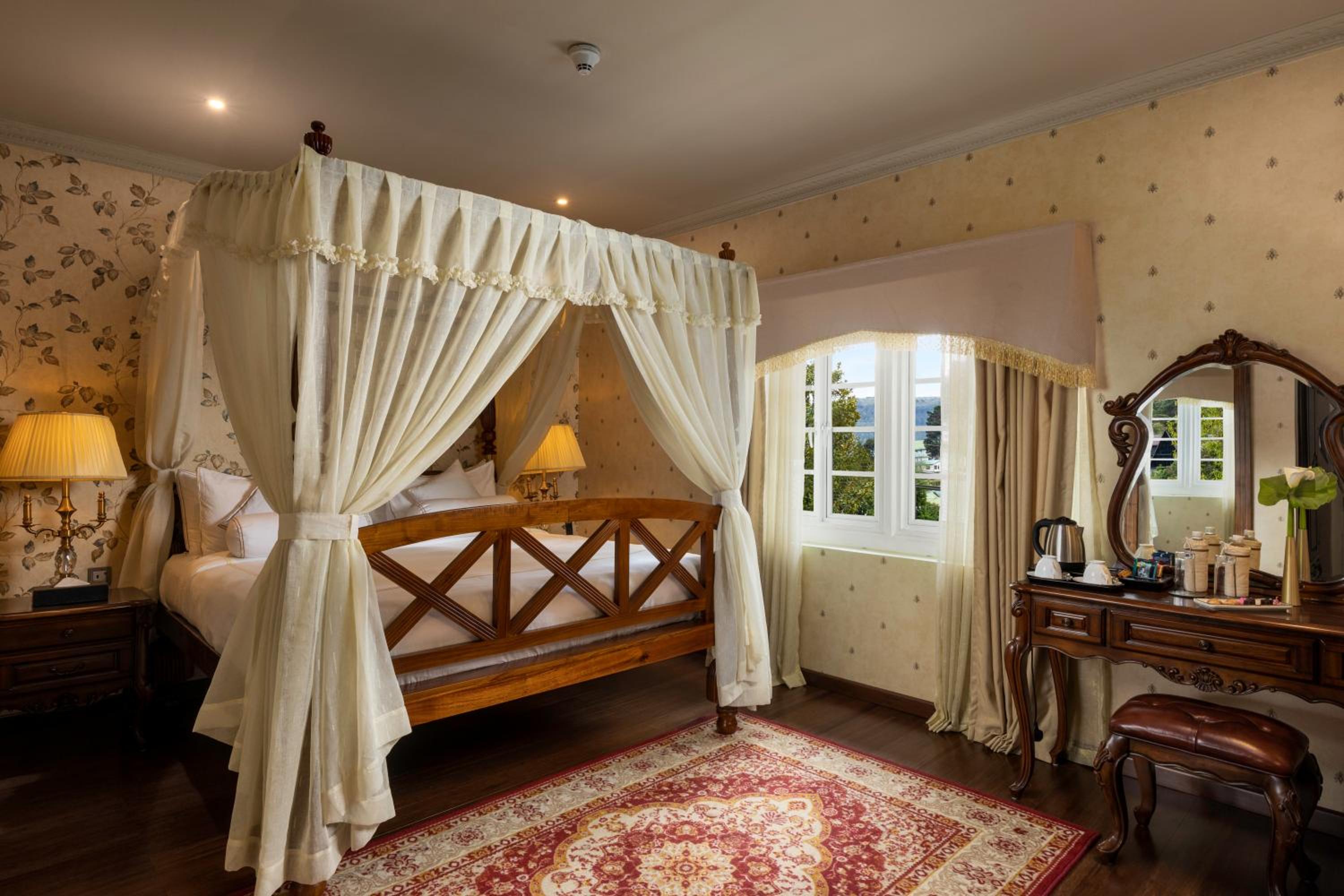 Premier Deluxe Room with Early check-in/late check-out subject to availability + 10% discount on Spa treatments + 10% discount on excursions - Photo 1