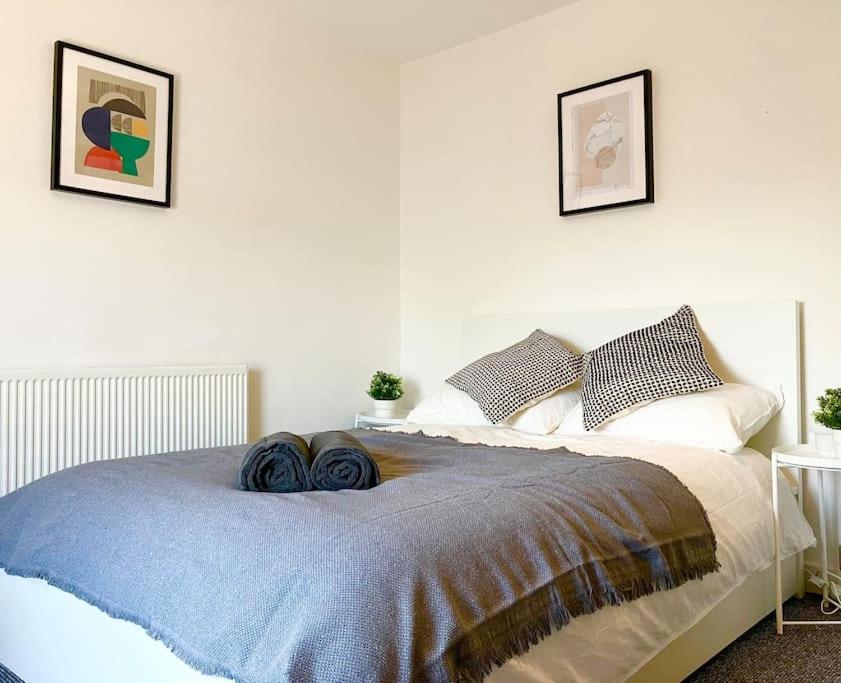 Two-Bedroom House photo 1