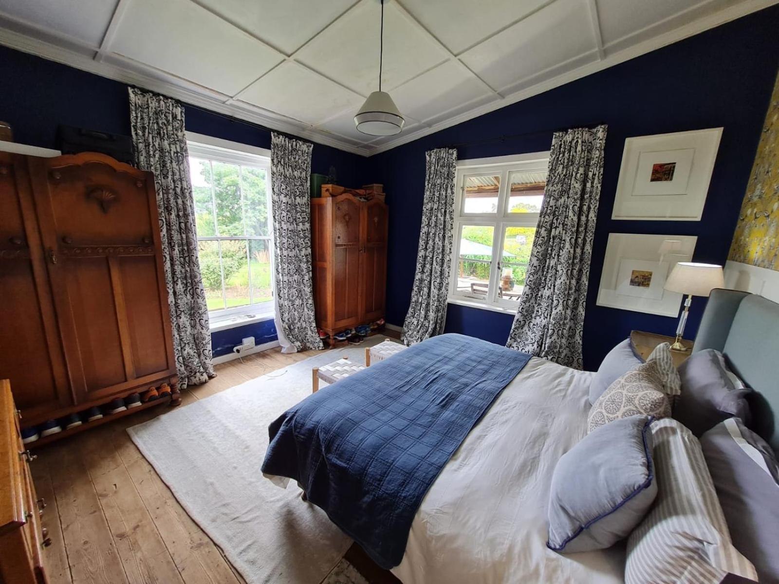 Two-Bedroom House photo 2