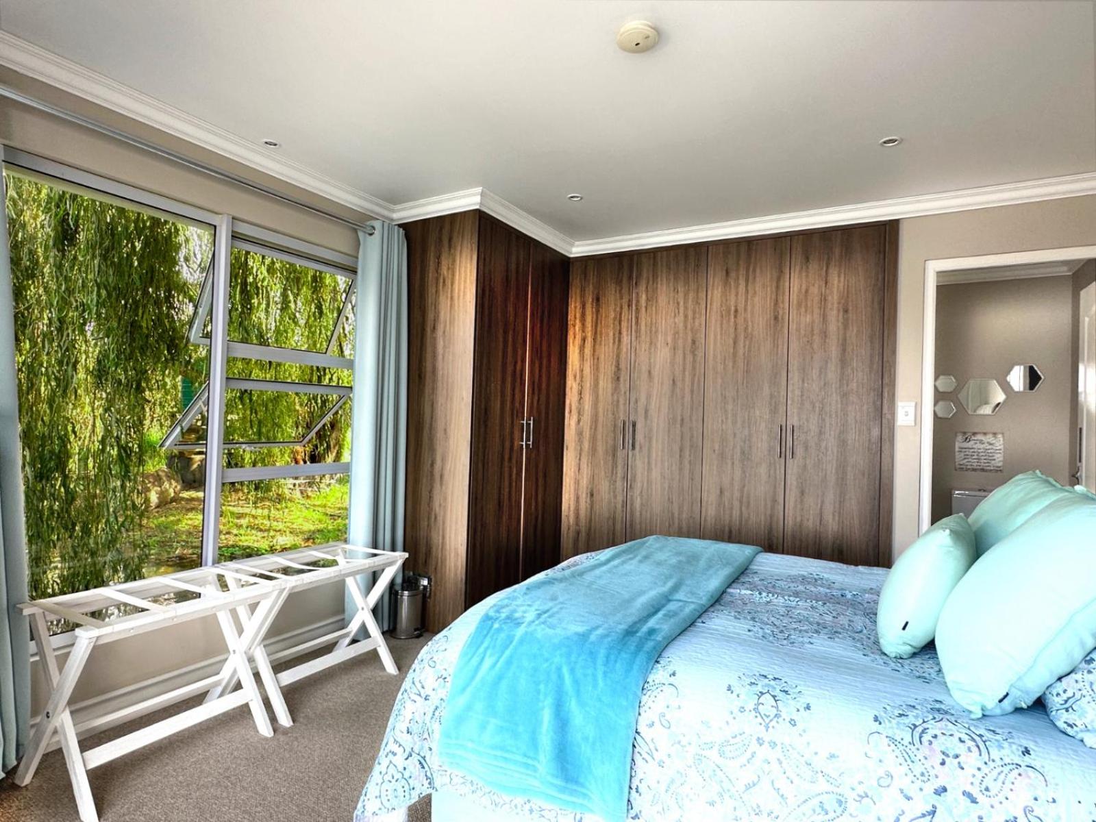 Two-Bedroom Apartment - Photo 8