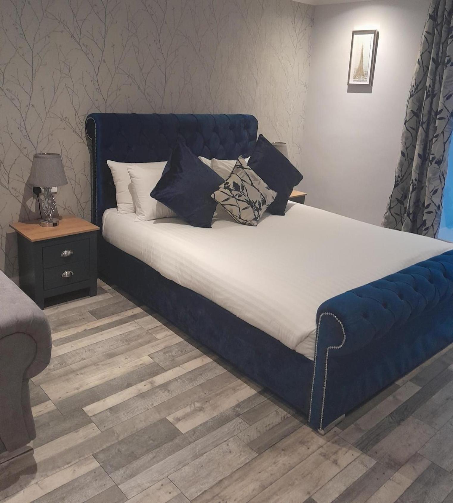Superior King Room - Photo 4