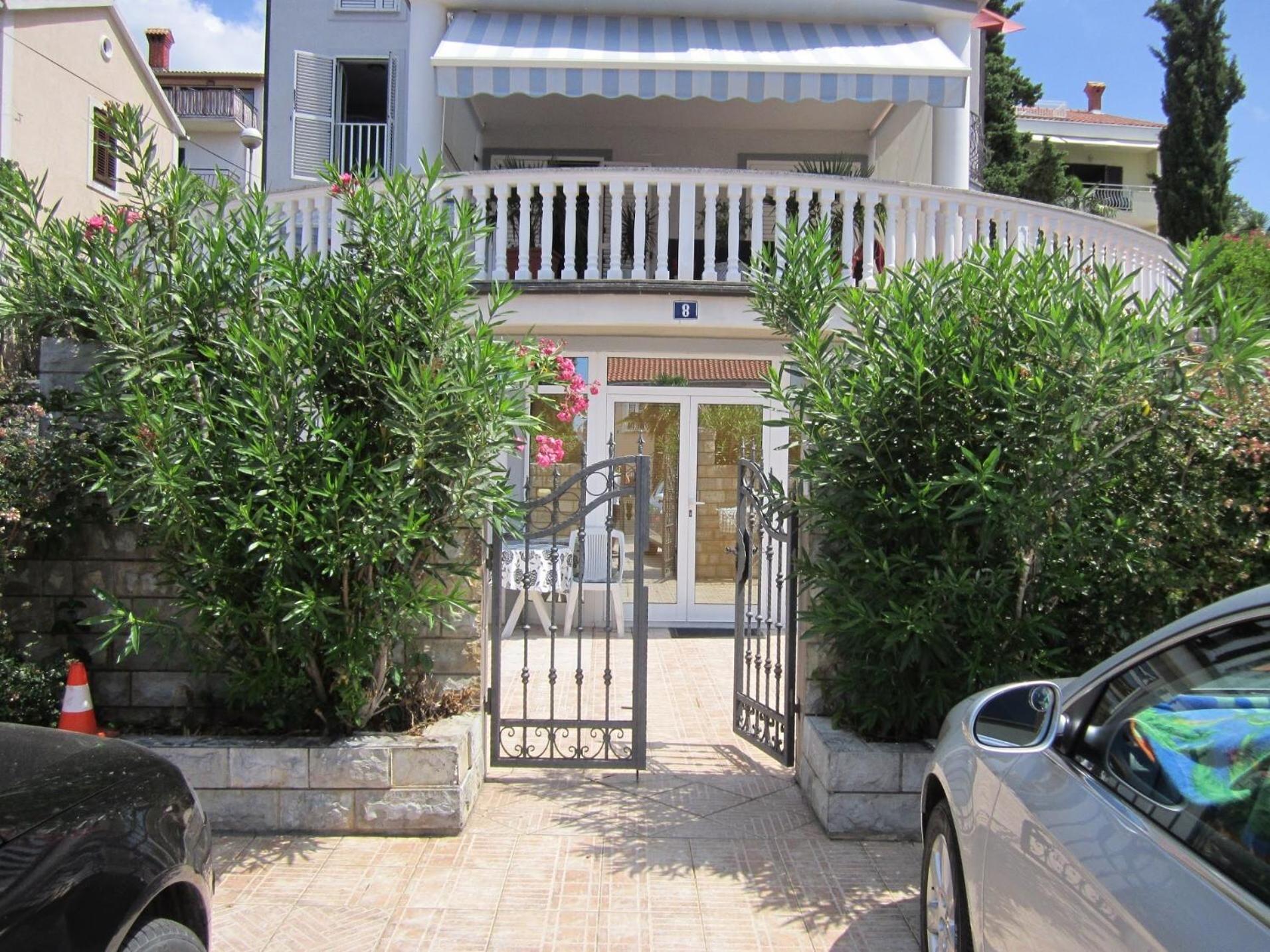 Studio with Terrace (4 Adults)