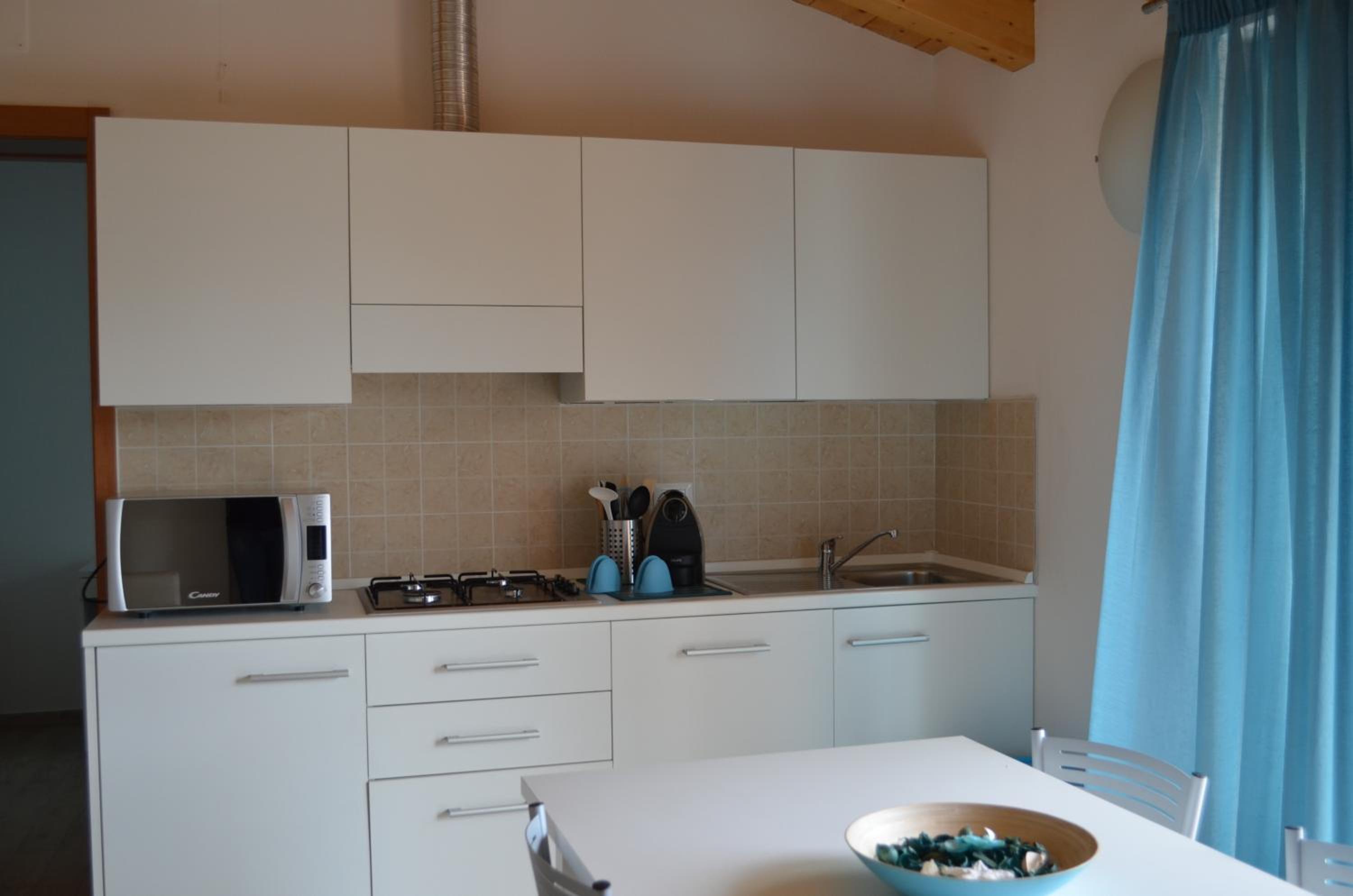 Two-Bedroom House photo 3