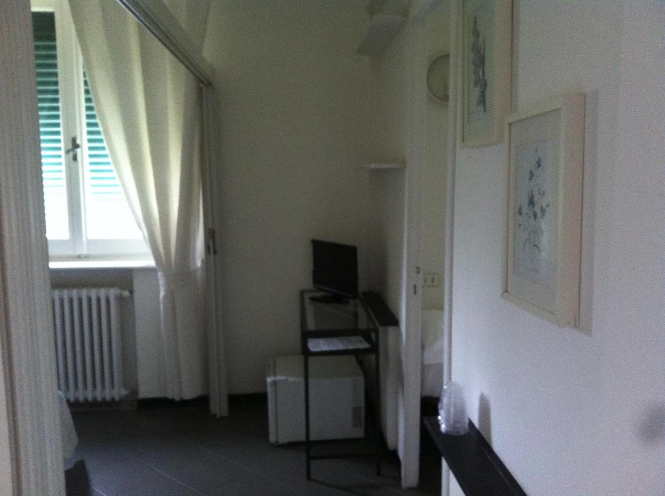 Family Room photo 3