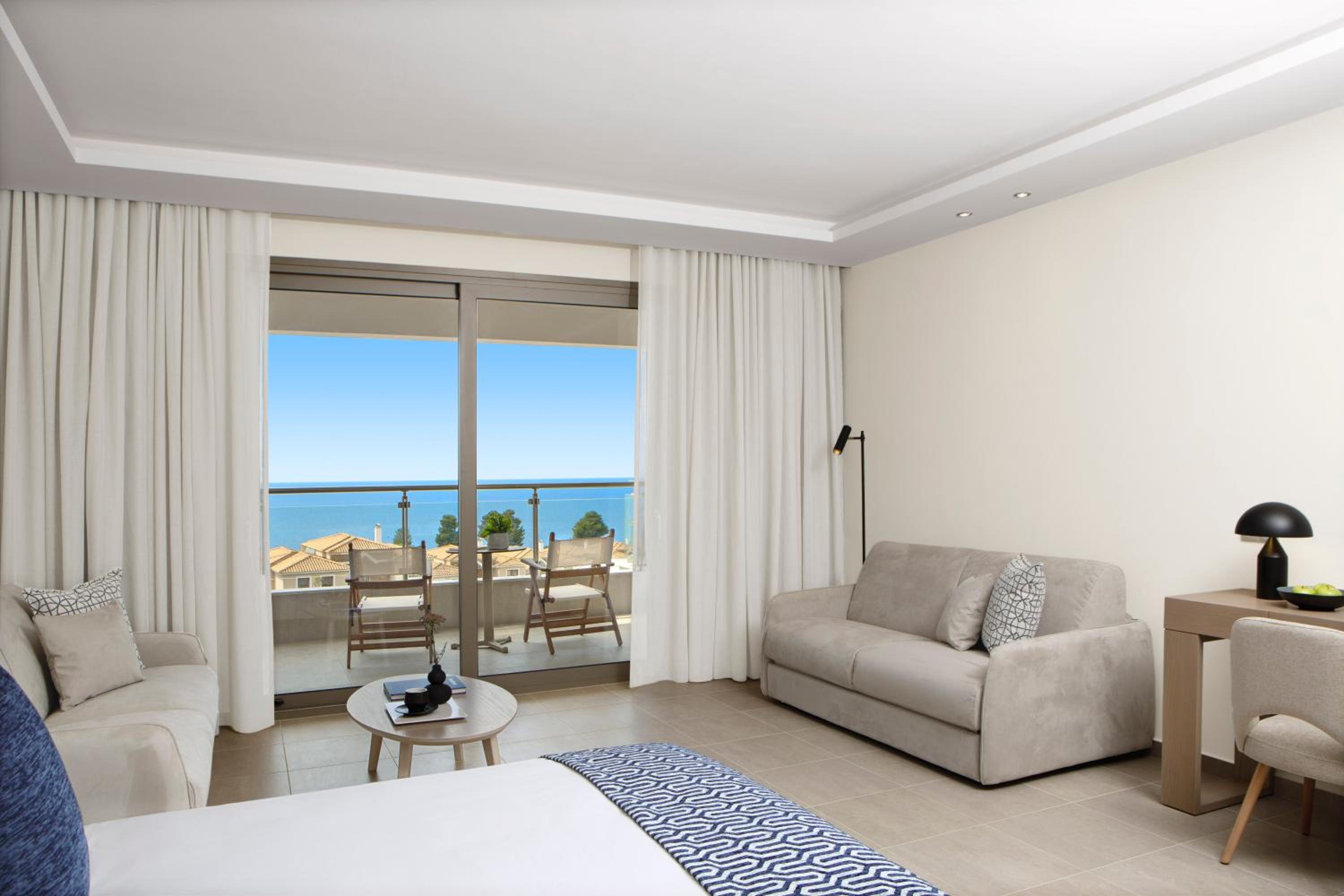 DELUXE BUNGALOW SEA VIEW - Photo 1