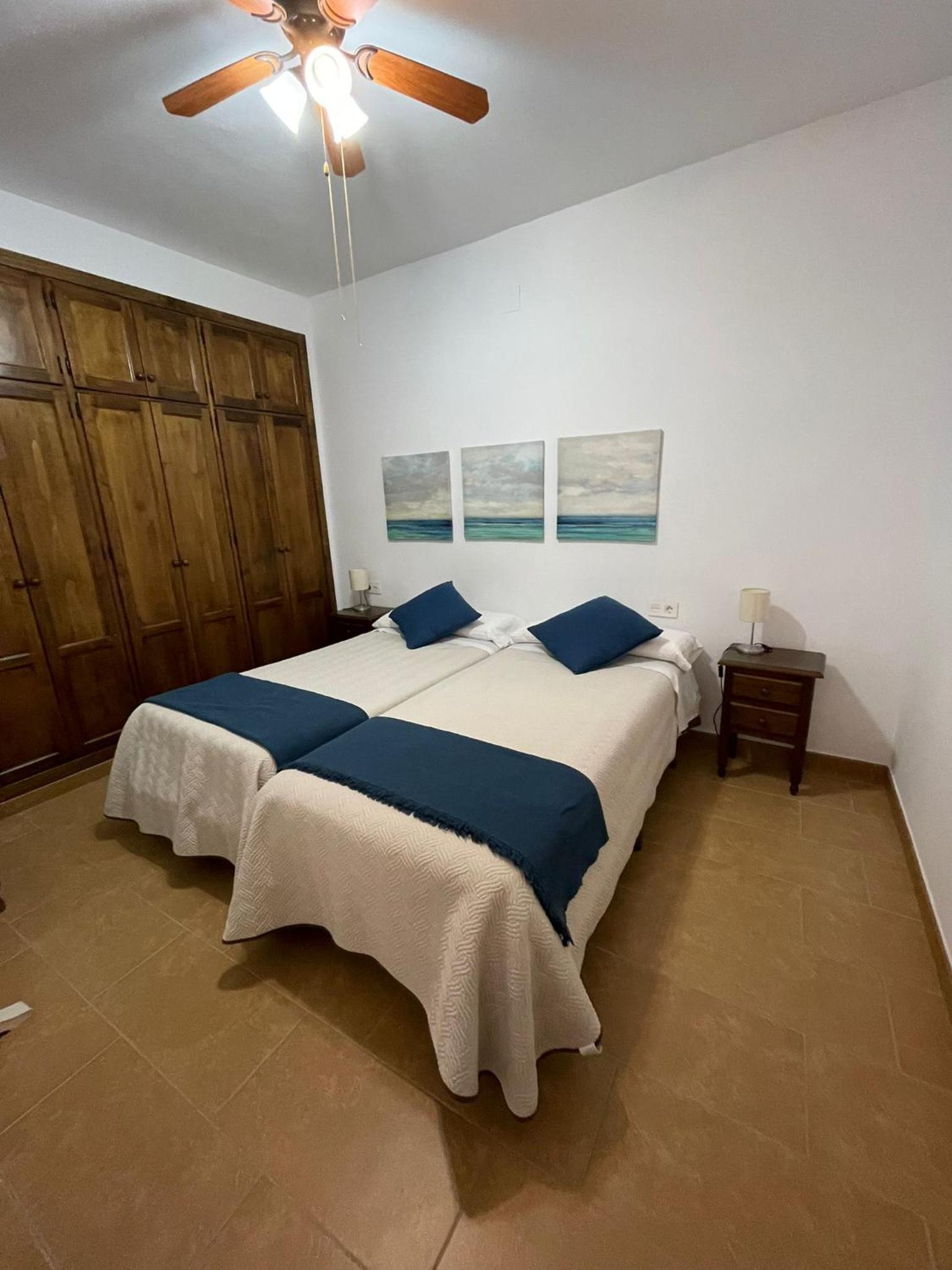 Habitación Doble con Baño Privado