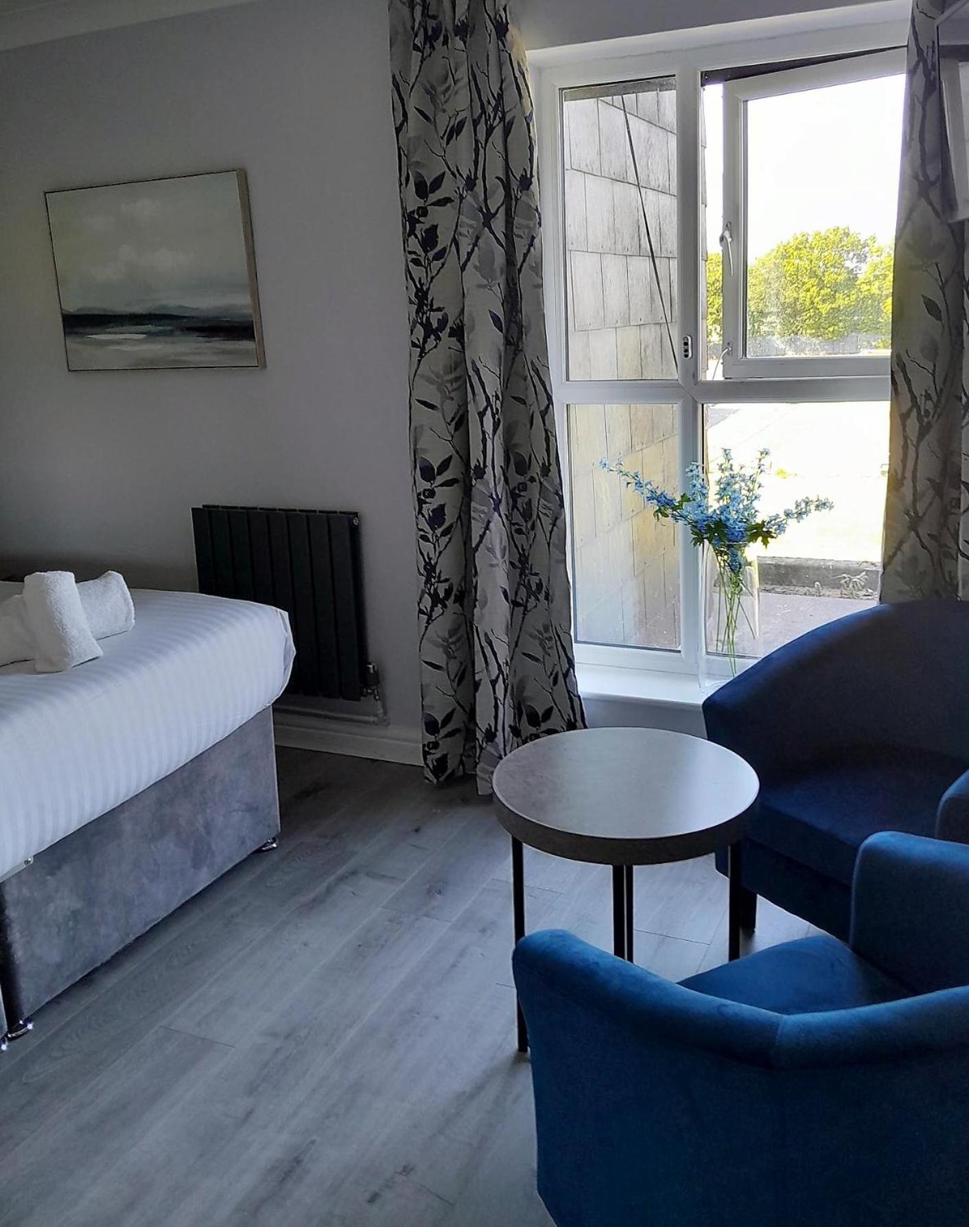 Standard Double Room - Photo 2