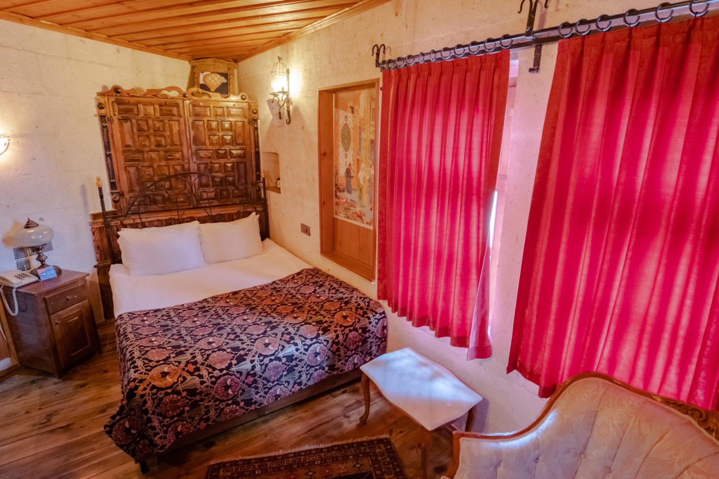 Deluxe Double Room - Photo 3