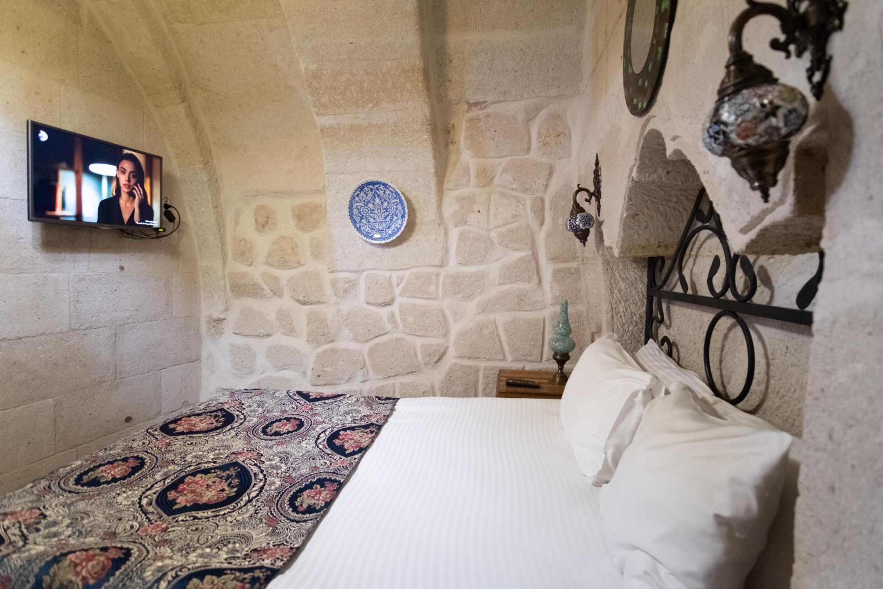 Deluxe Double Room - Photo 1