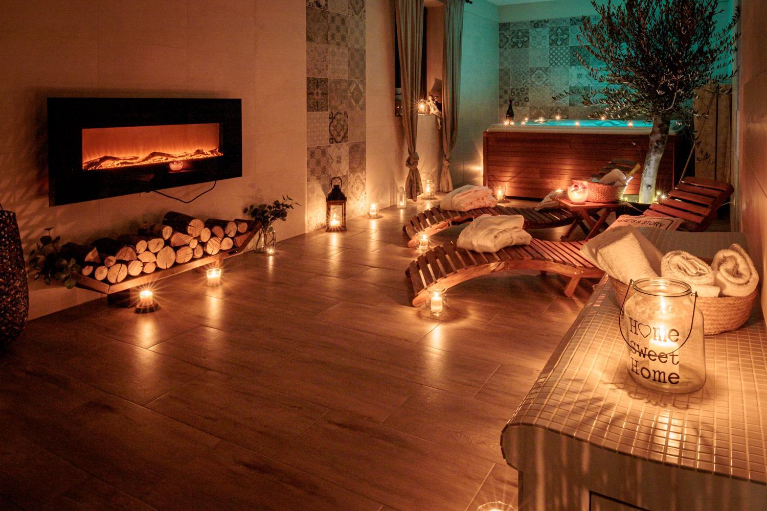 Double Room with Spa Bath - Photo 4